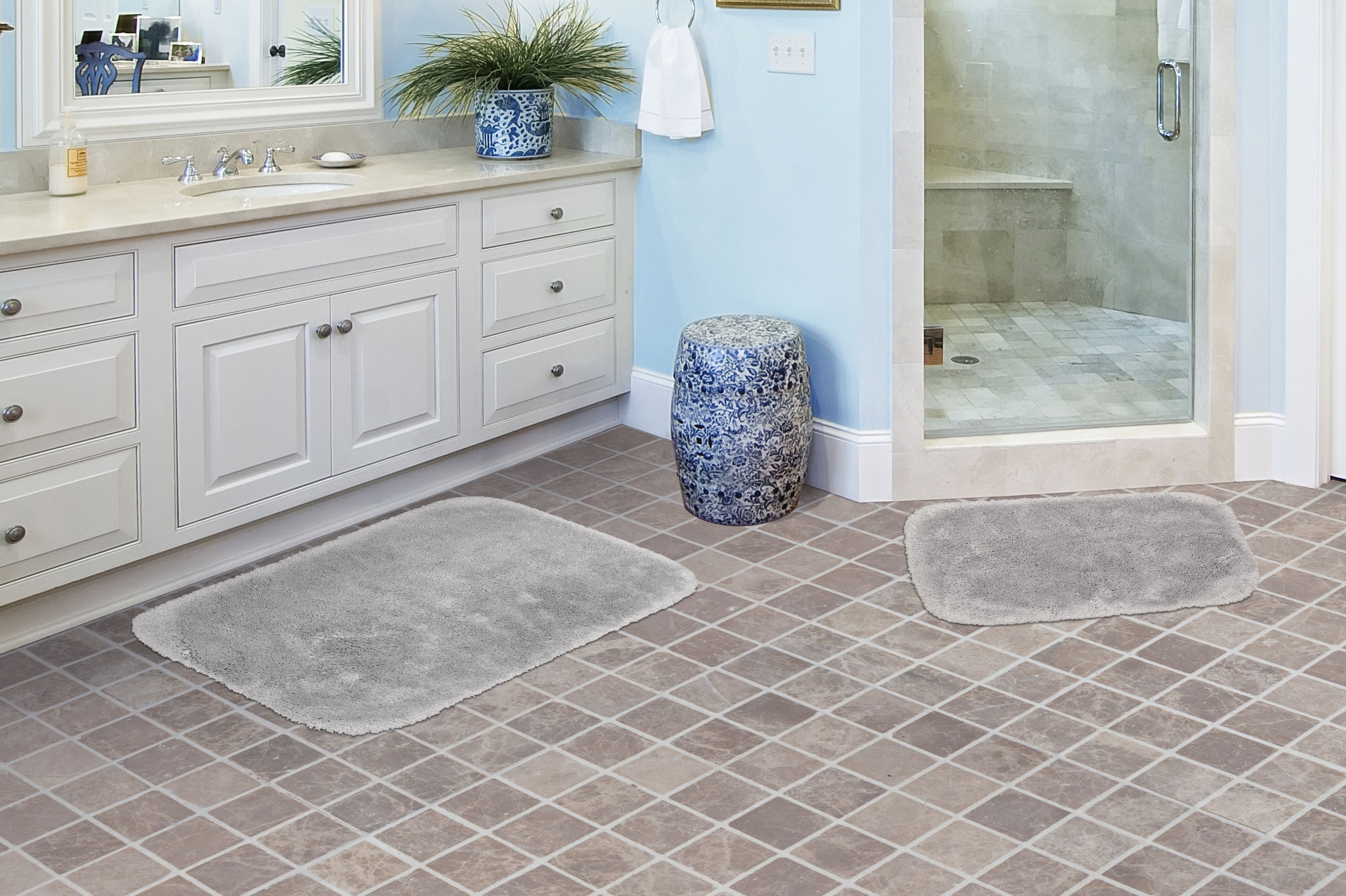 Garland Rug BA130W2P04I7 Finest Luxury 21-in x 34-in Platinum Gray Nylon Bath mat set