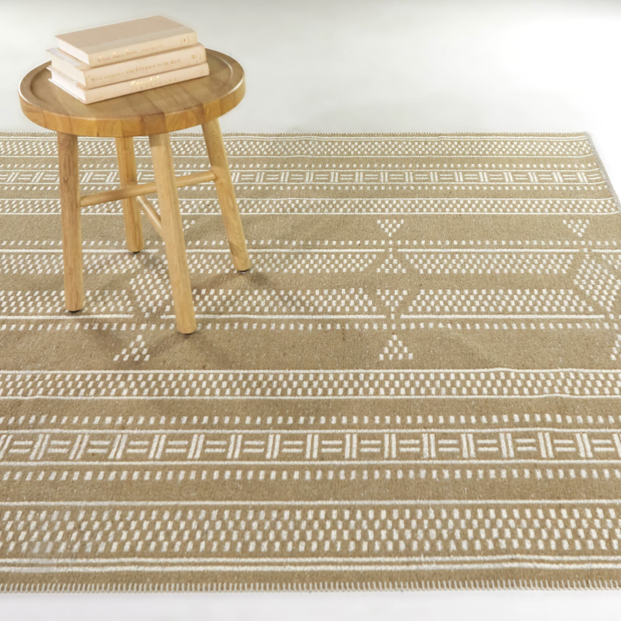 Balta 3122654 7 x 10 (ft) Cotton/Jute/Polyester Tan Rectangular Indoor Medallion Bohemian/Eclectic Area rug