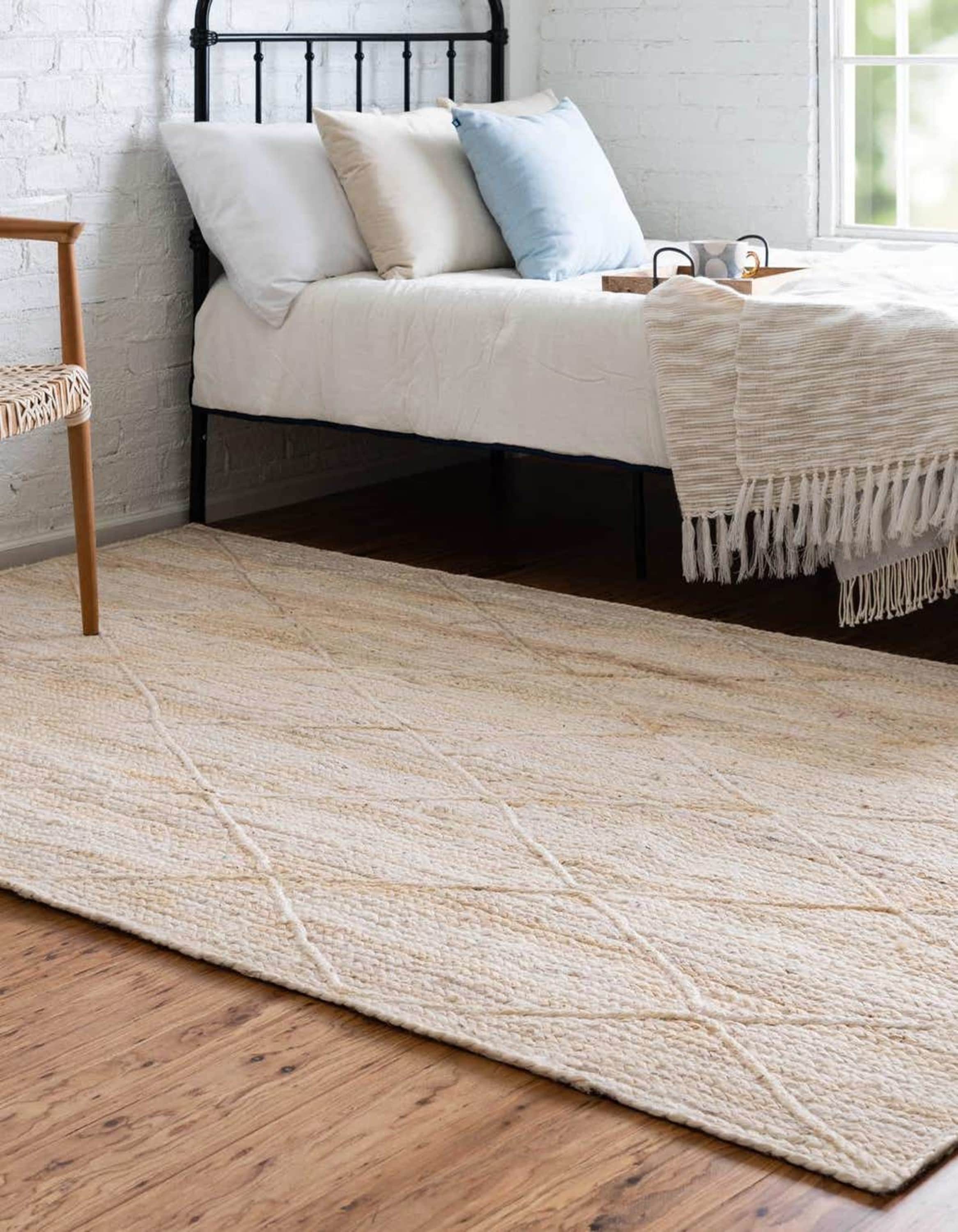 Unique Loom 3146885 rugs - View #2