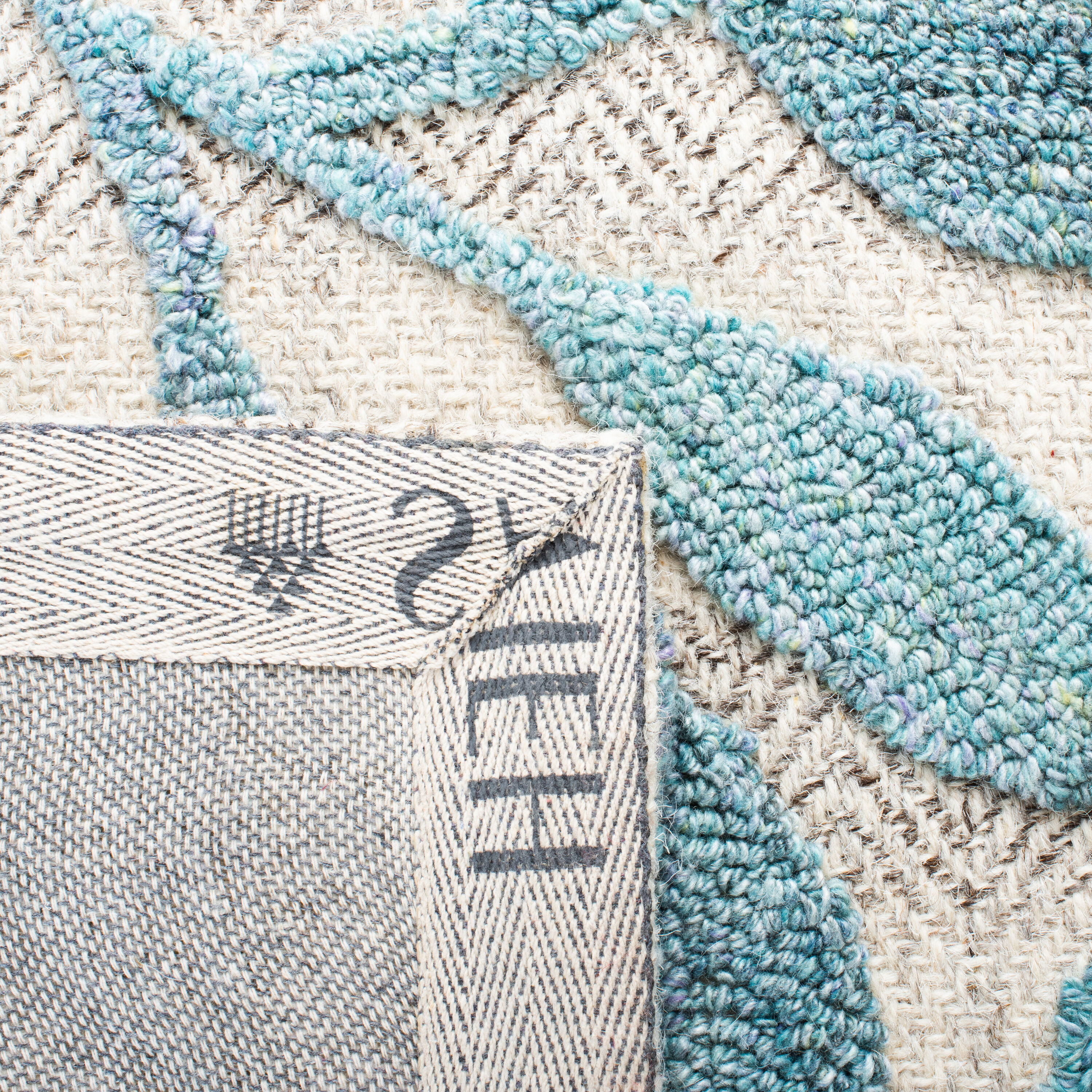 Safavieh SHA302M-4 rugs - View #3