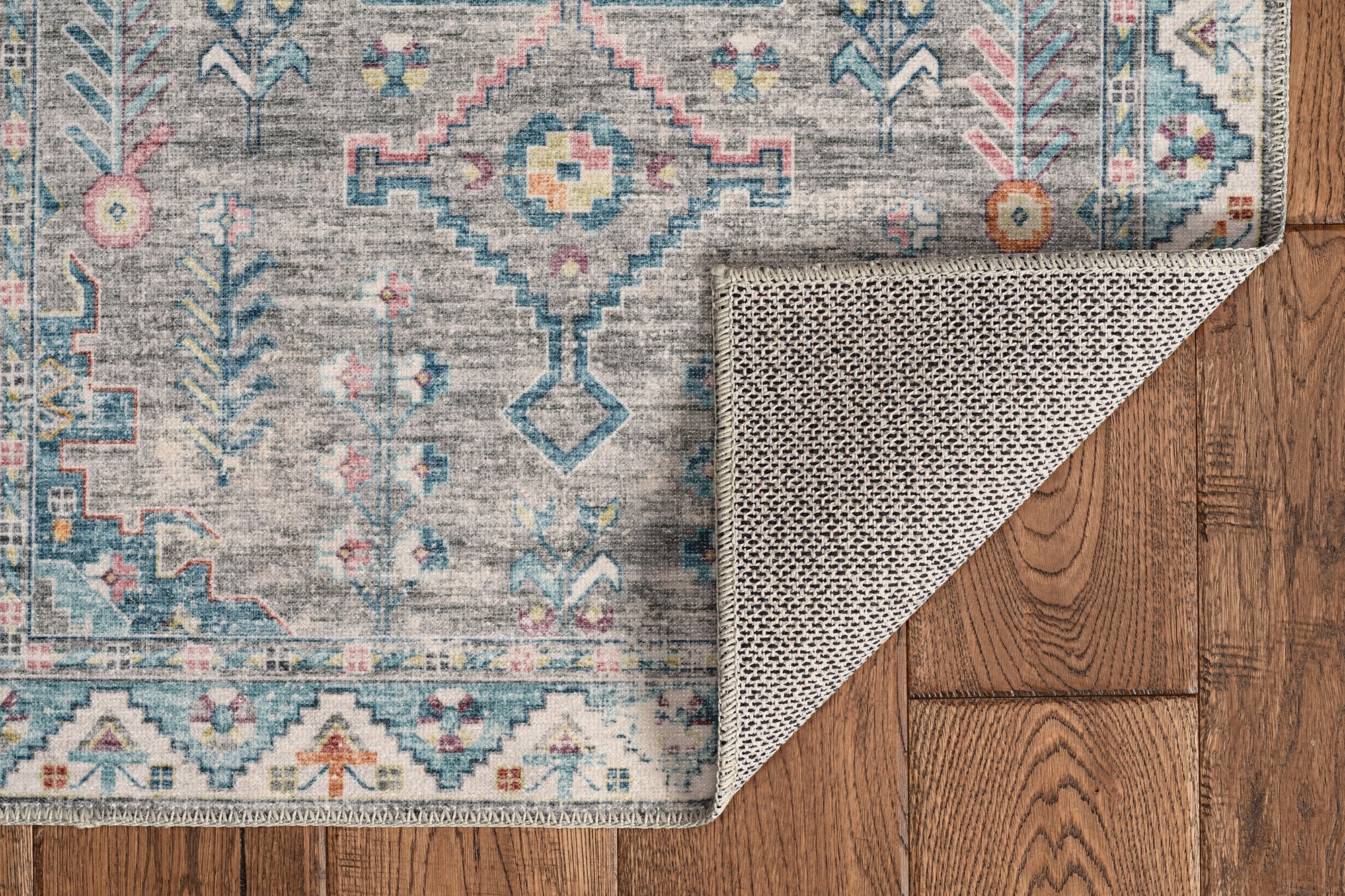 Linon RUGWR0635 rugs - View #3