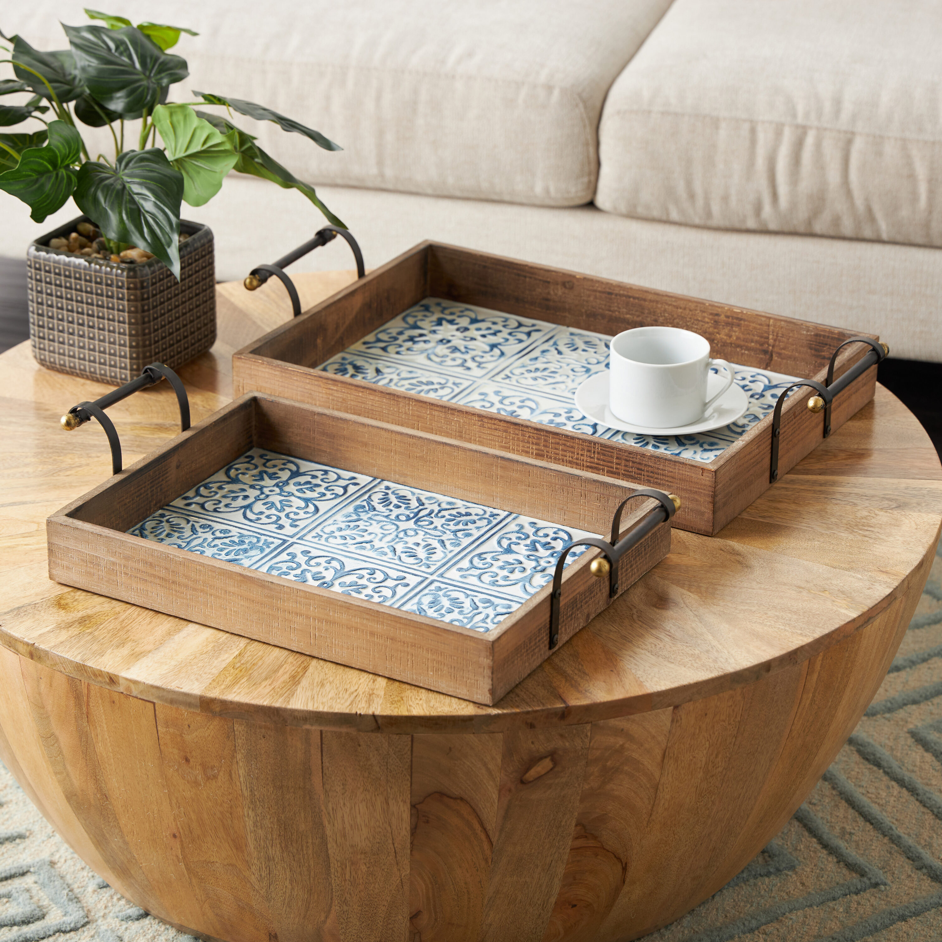 Grayson Lane 42886 2 -Pack Brown Wood Farmhouse Decorative tray