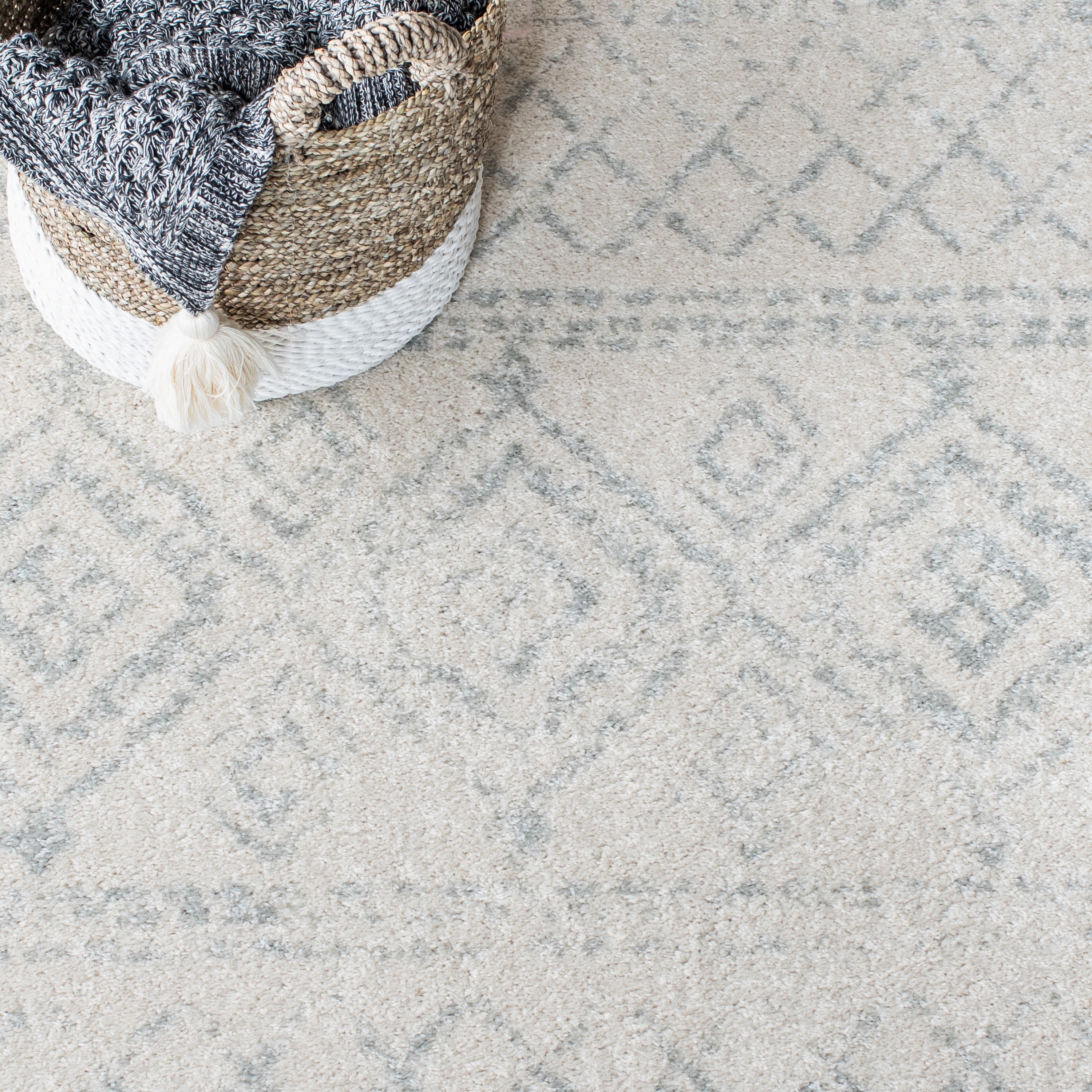 Safavieh TUL268B-3 rugs - View #6