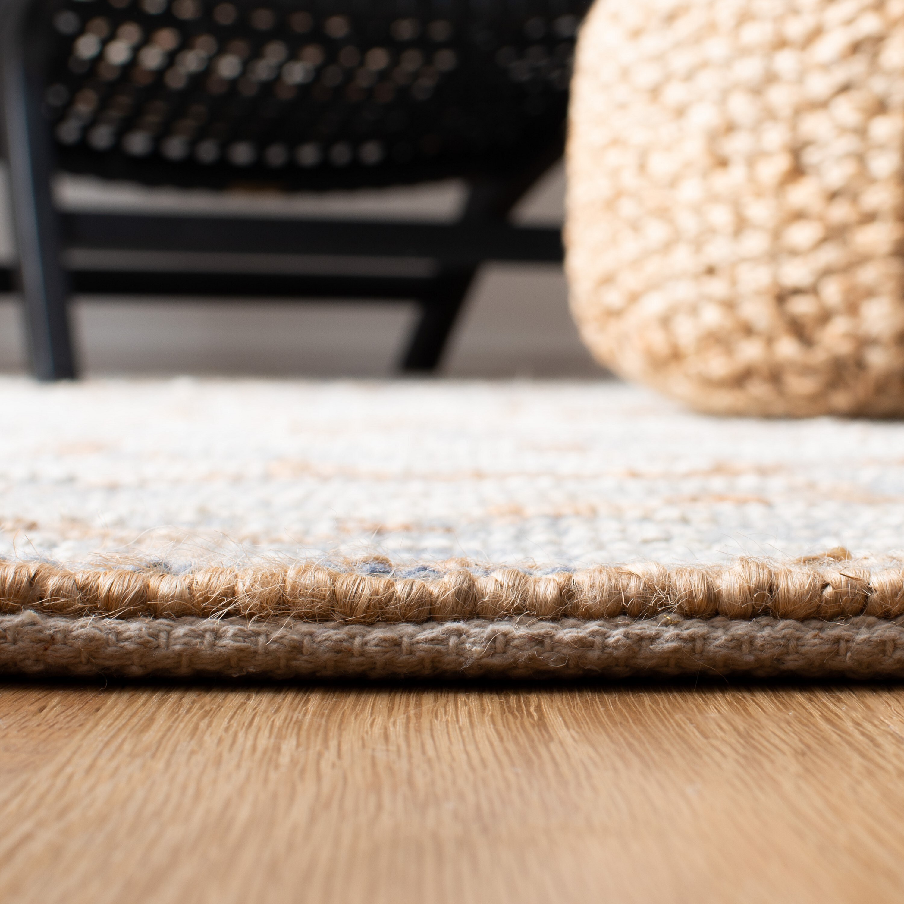 Safavieh NF218B-27 rugs - View #4