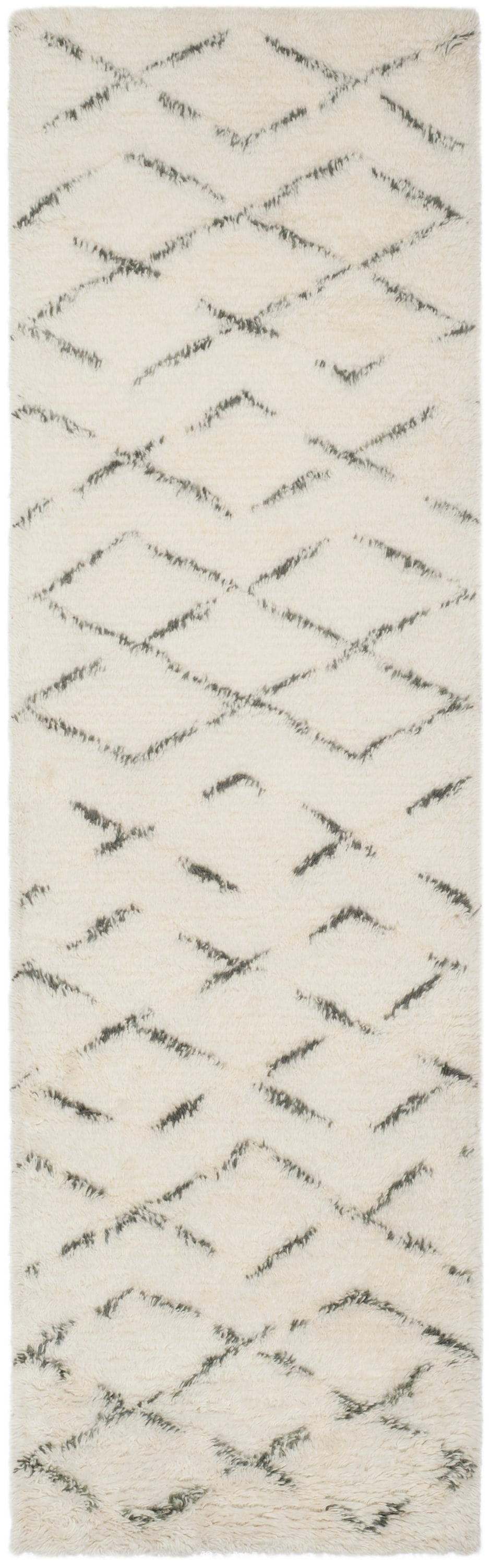 Safavieh CSB847B-28 Casablanca Guerir 2 x 8 (ft) Tufted Wool Ivory/Gray Rectangular Indoor Abstract Moroccan Runner rug