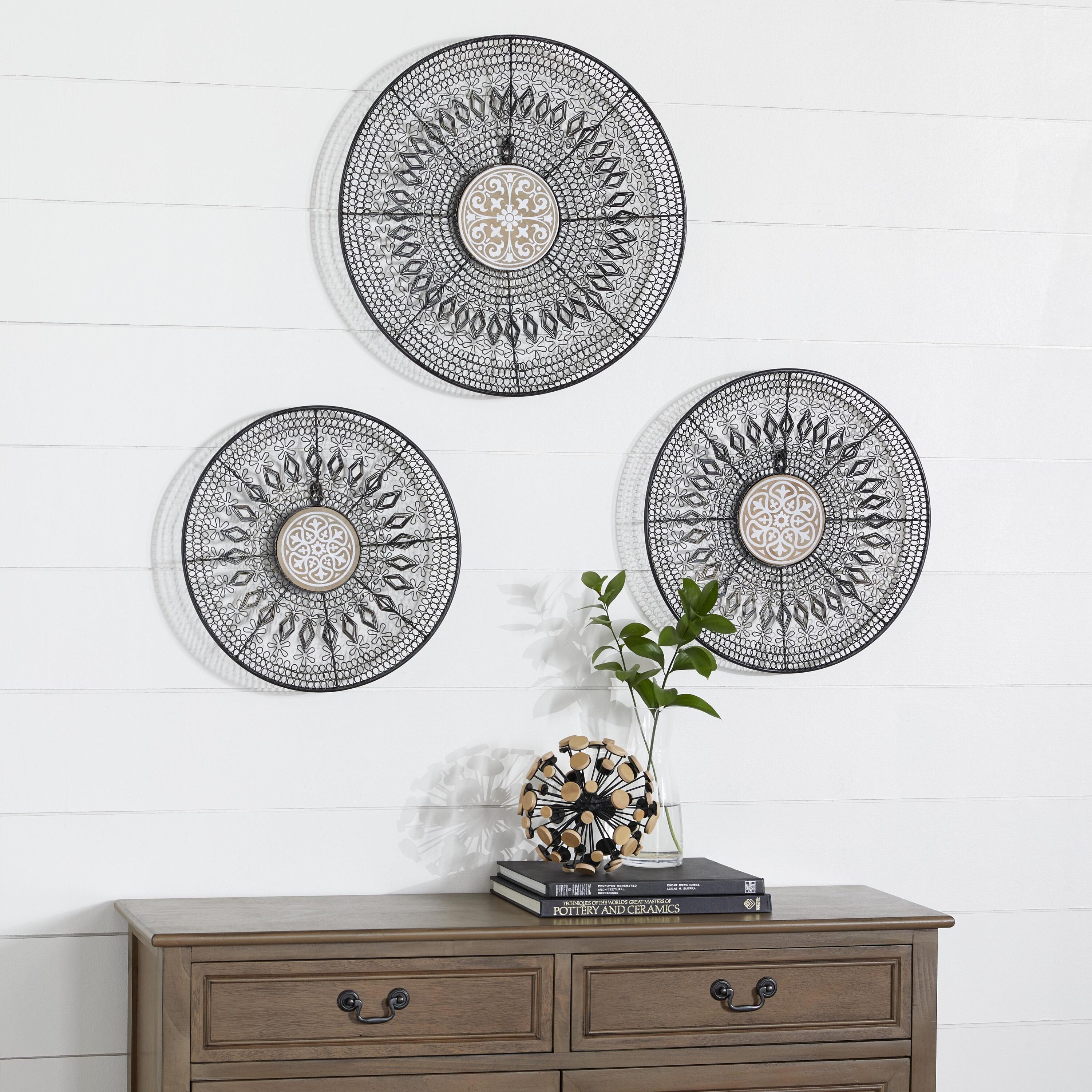 Grayson Lane 37876 18.1-in W x 18.05-in H Metal Plate with Intricate Pattern Abstract Wall sculpture