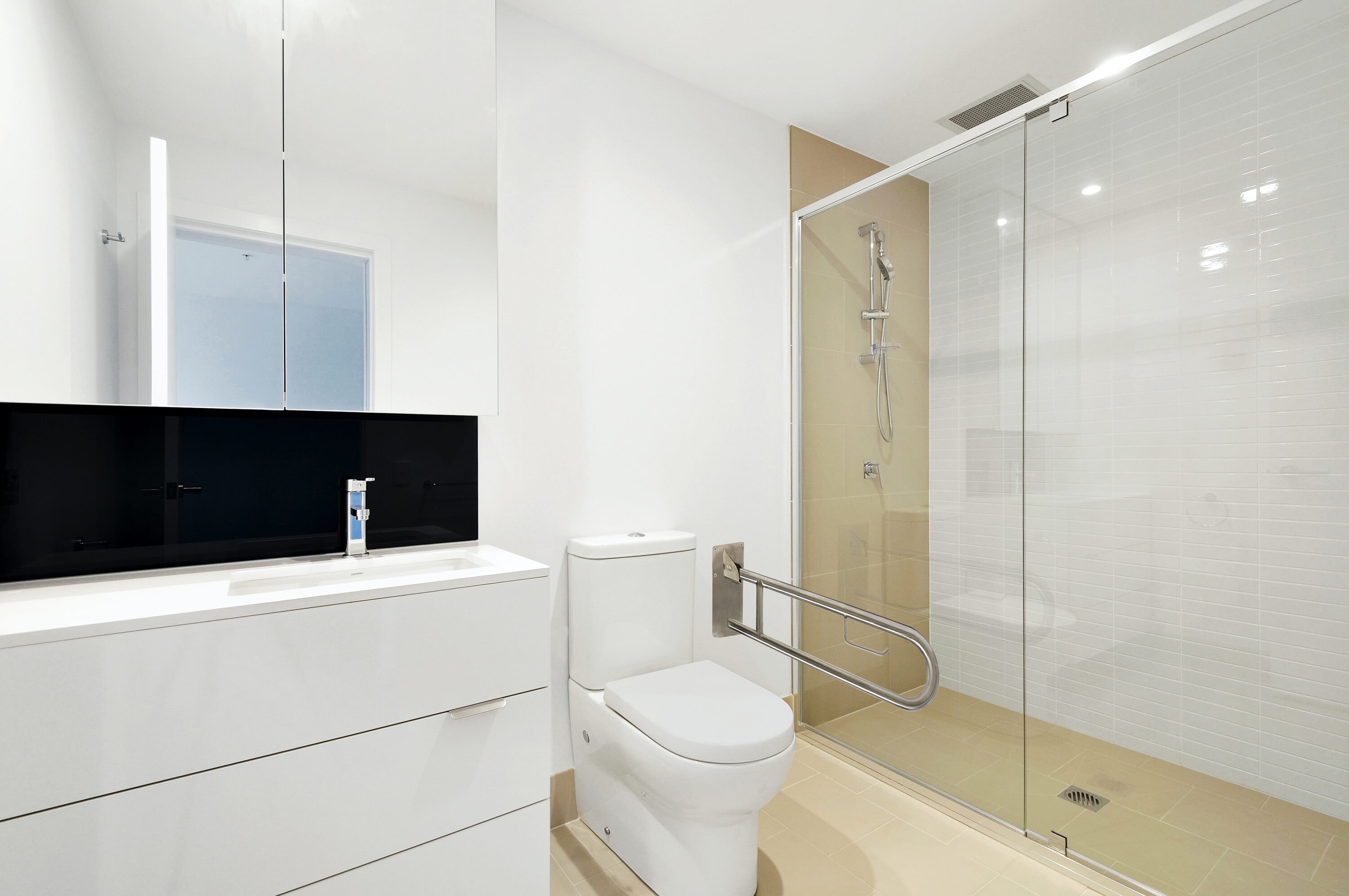 Keeney PP19701 Grab-Bars - View #5
