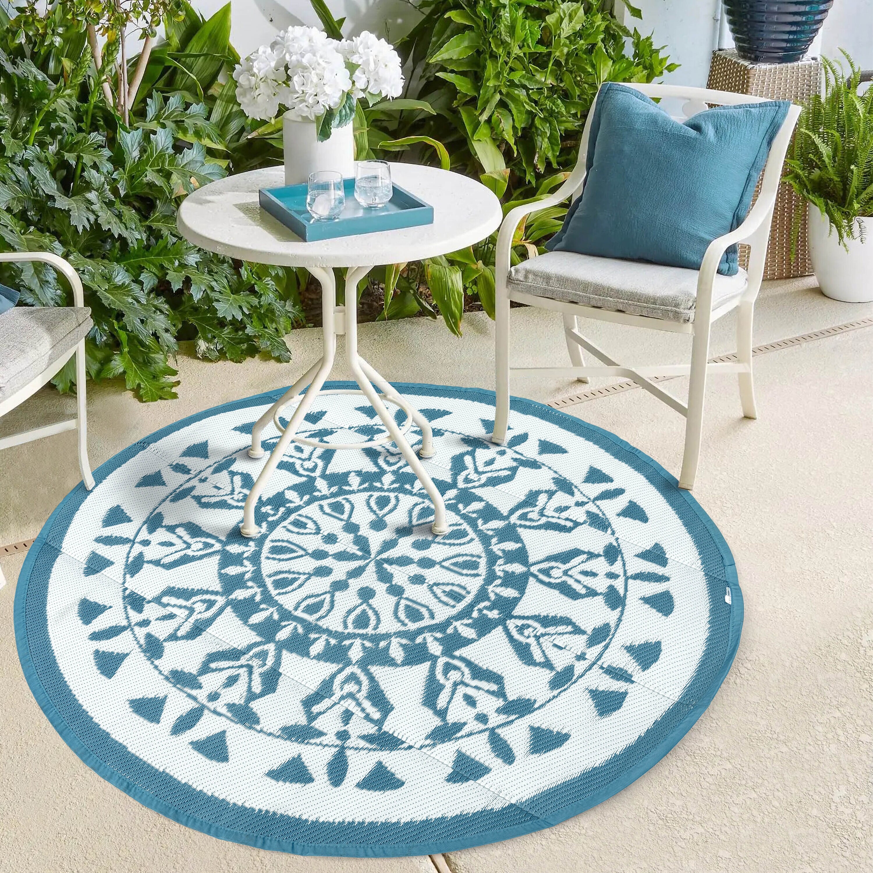 Nuu Garden Blue and White 5 ft. x 7 ft. Rectangle Plastic Moroccan  Waterproof Fade Resistant Indoor/Outdoor Area Rug SO05-01 - The Home Depot