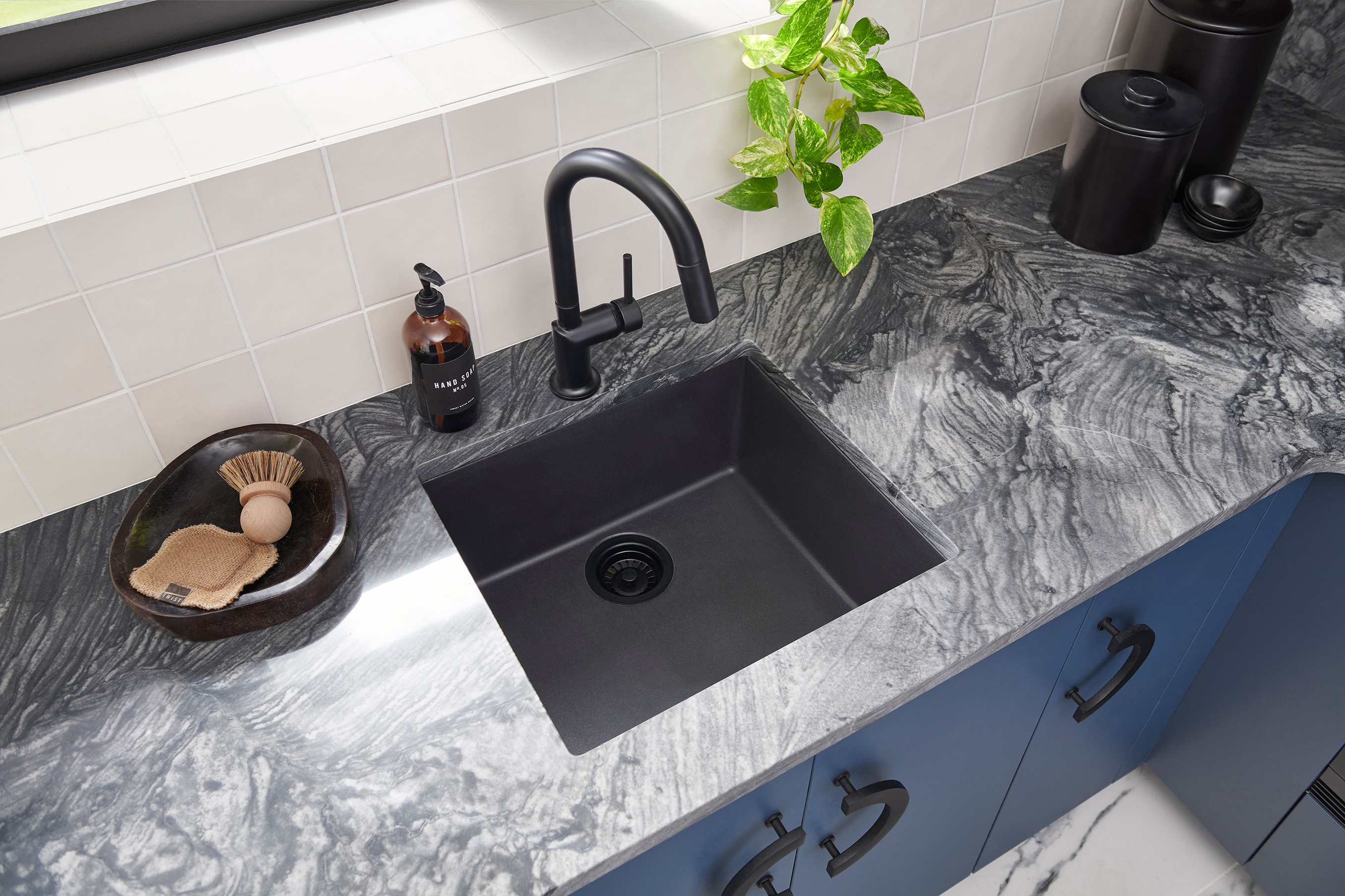 Ruvati RVG2018BK Kitchen-Sinks - View #7