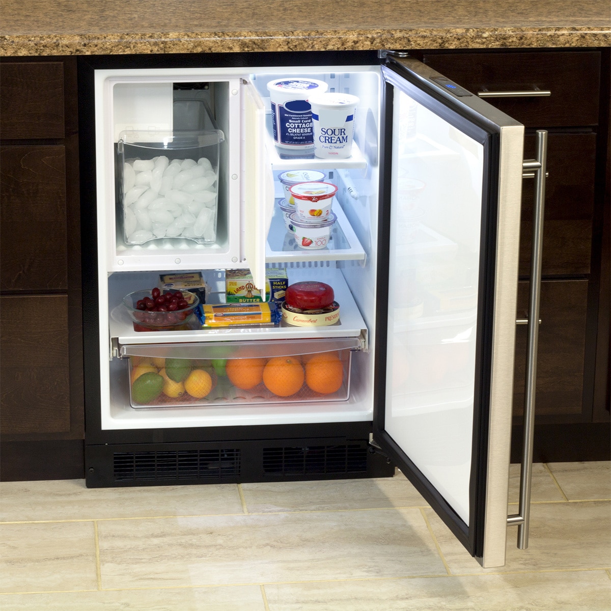 Compact Ice Makers, Mini fridge and Freezers