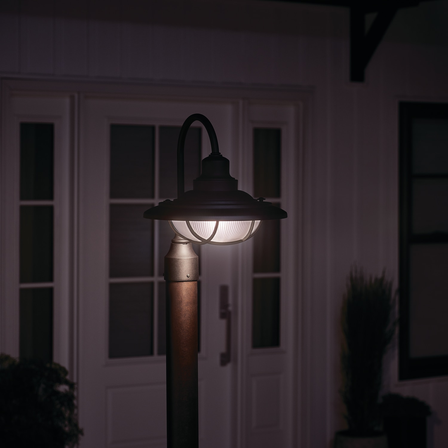 Harvest Ridge Black Aluminum Outdoor Post Light with White Shade