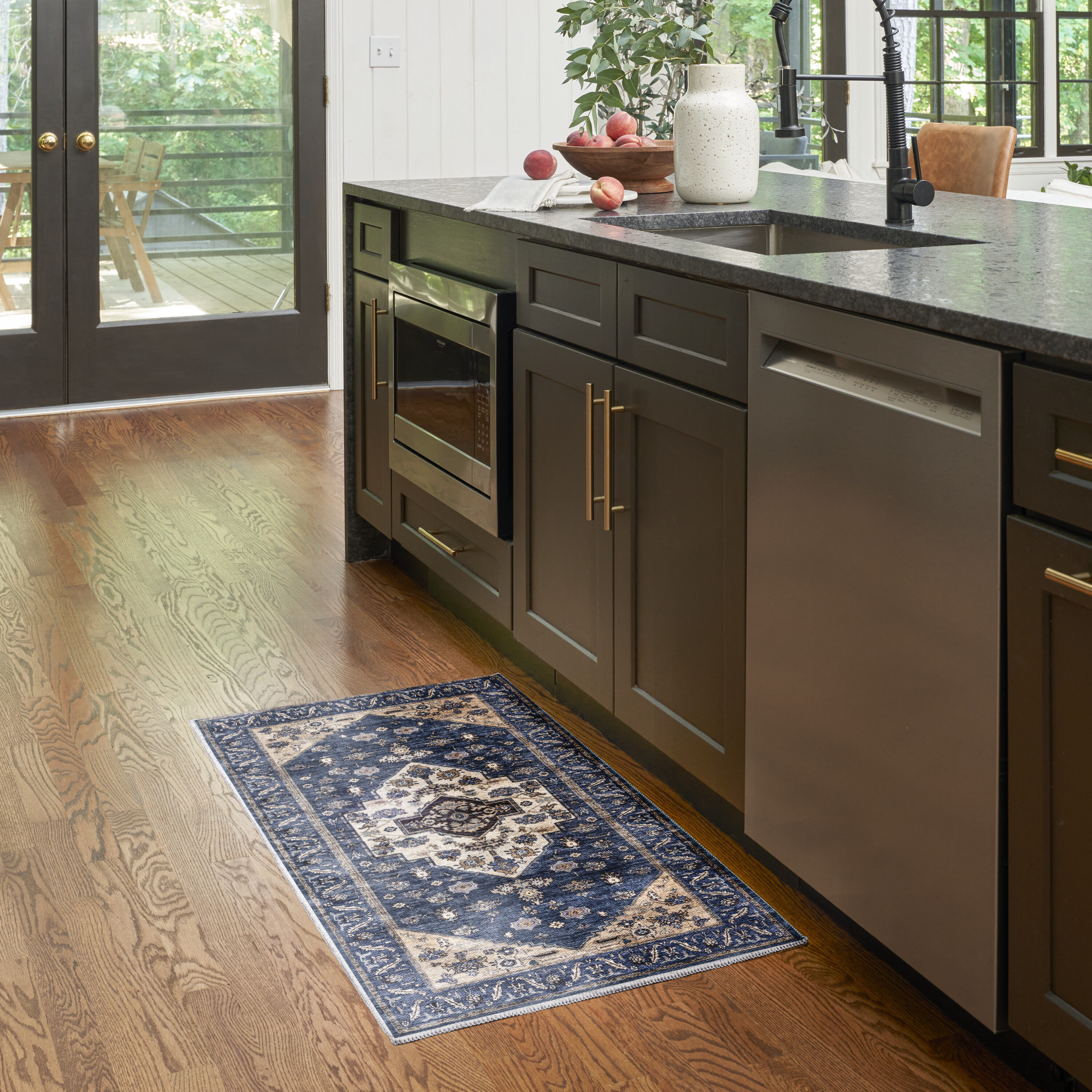 Nourison 099446914187 Brilliance Machine Washable 2 x 4 (ft) Loomed Polyester Denim Rectangular Indoor Floral/Botanical Vintage Machine washable Area rug