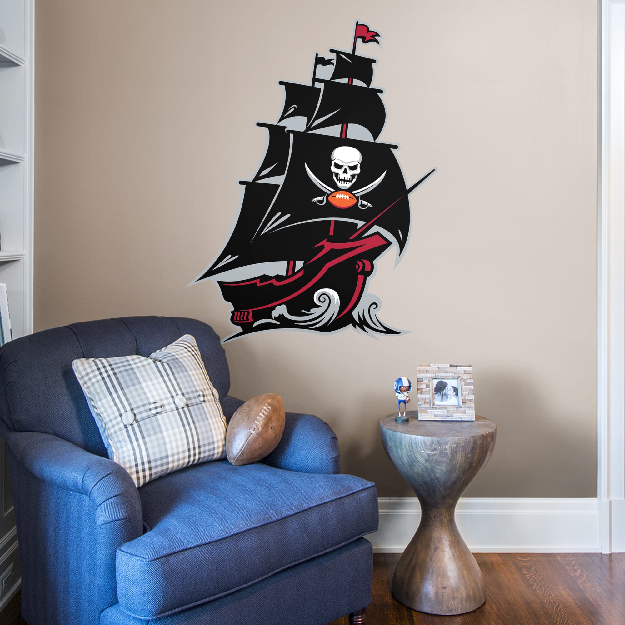 Fathead 14-14785 50-Inches W x 50-Inches H Self-adhesive Multiple colors/finishes Sports Wall Decal