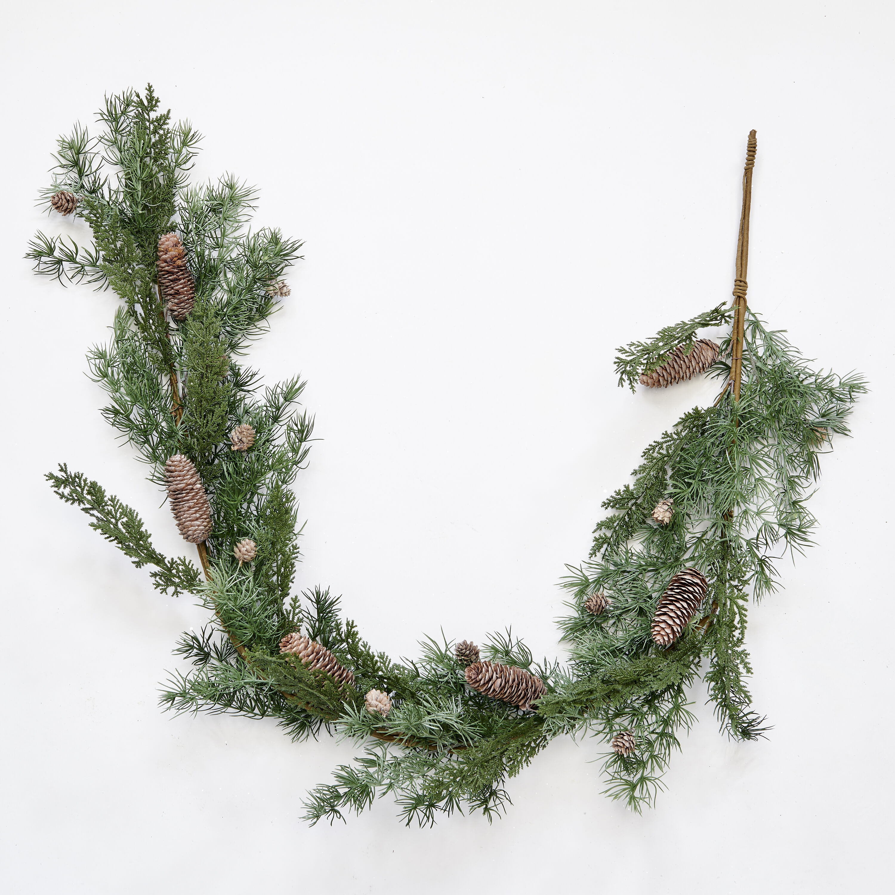 Worth Imports 9133 Indoor 5-Feet Pine Artificial Garland