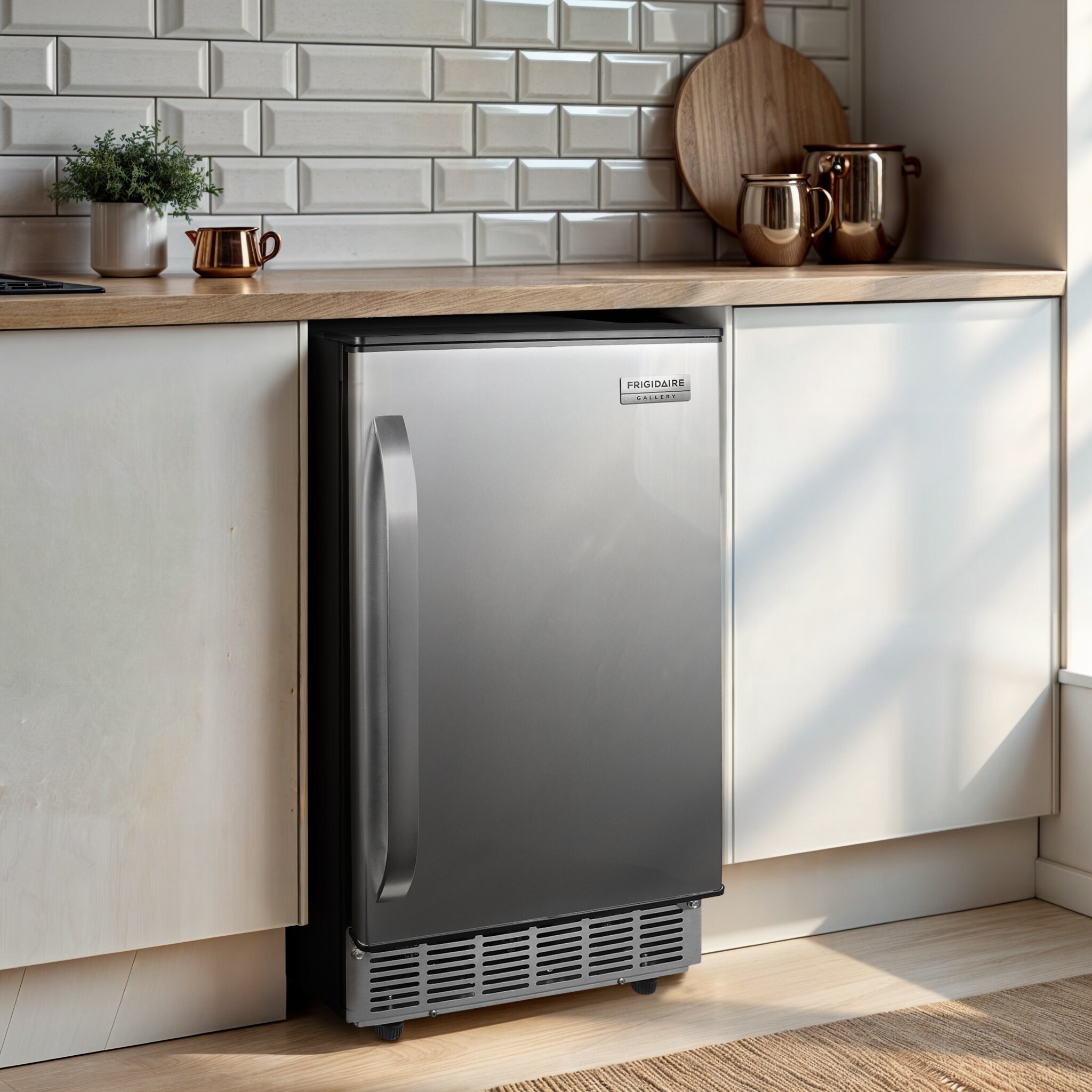 Frigidaire FGIC3600 Ice-Makers - View #9