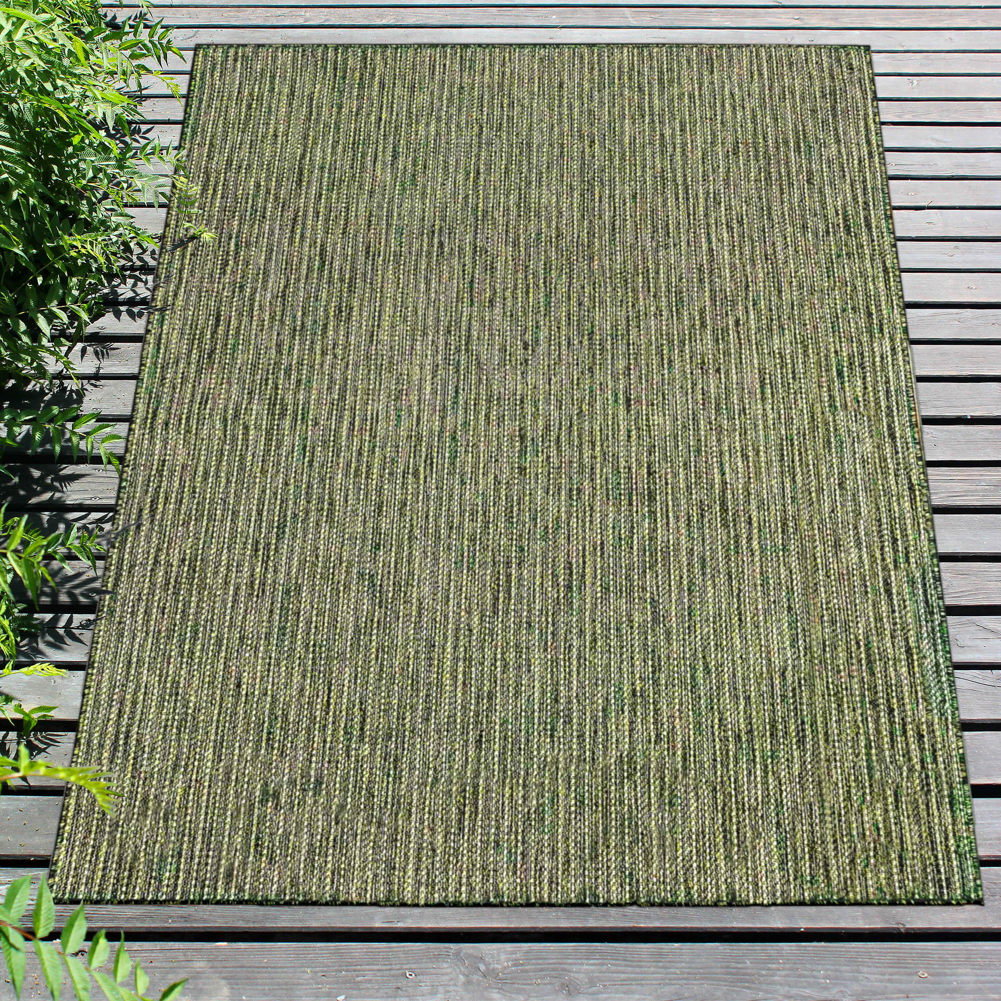 Liora Manne CRE69842206 Carmel 6 x 9 (ft) Polypropylene Green Rectangular Indoor/Outdoor Solid Area rug