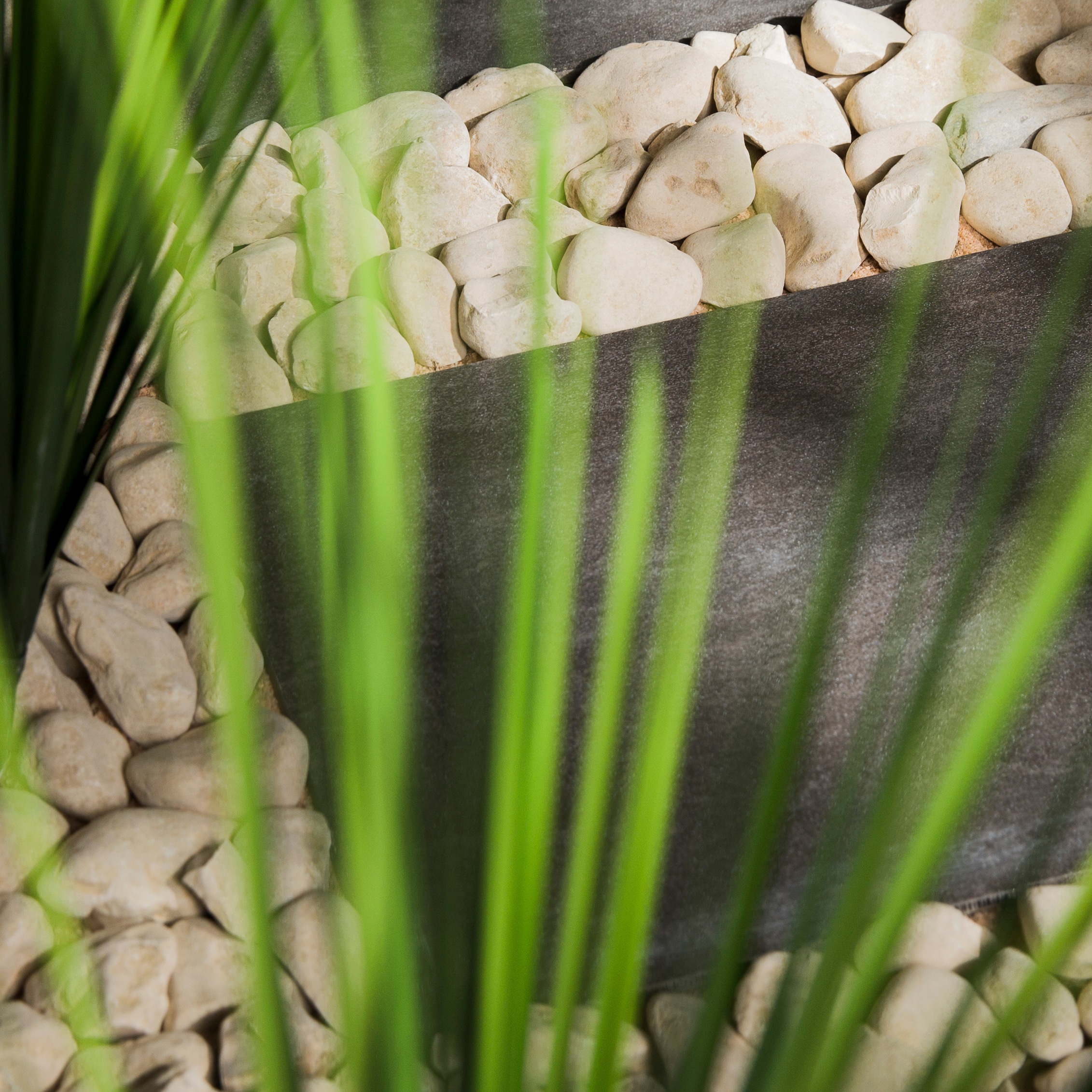 Beach Pebble Company BPCCS-30 Landscaping-Rock - View #2
