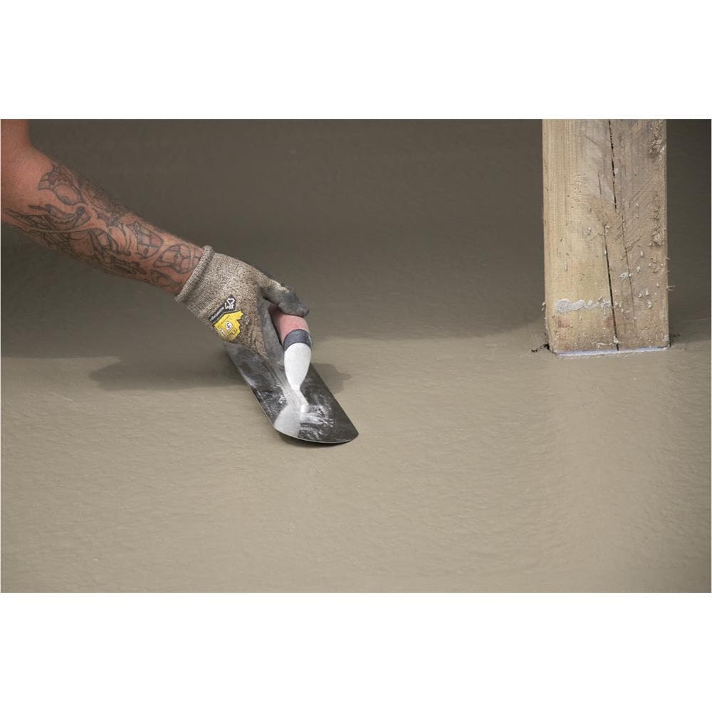 Marshalltown 22-in X 5-in High Carbon Steel Pool Concrete Trowel In The ...