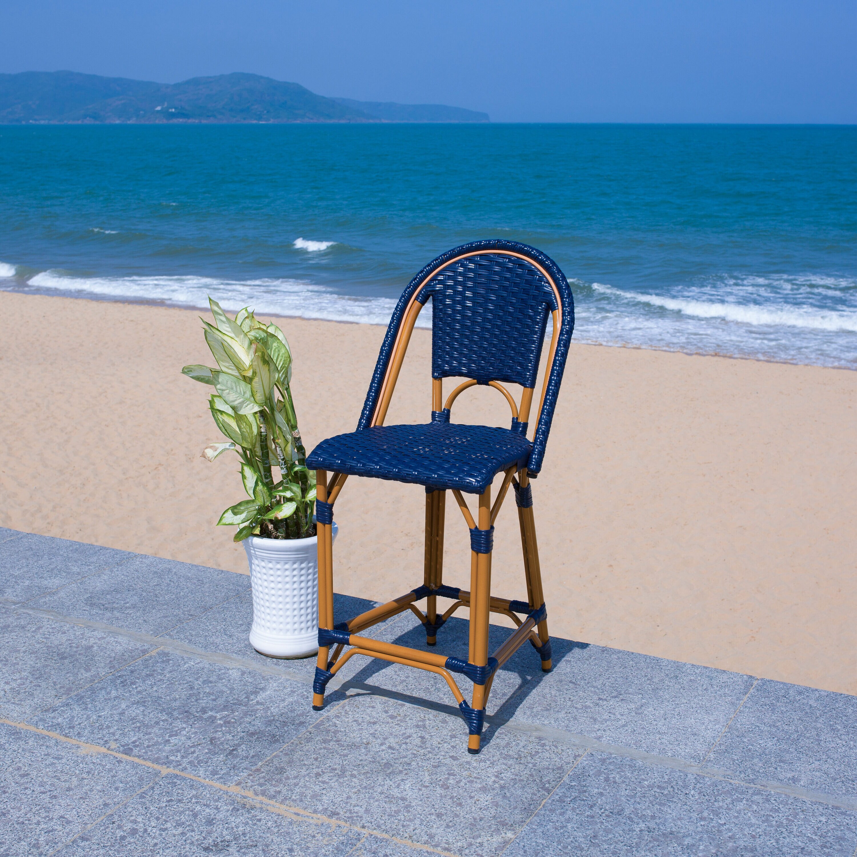 Safavieh PAT7532B Patio-Chairs - View #10