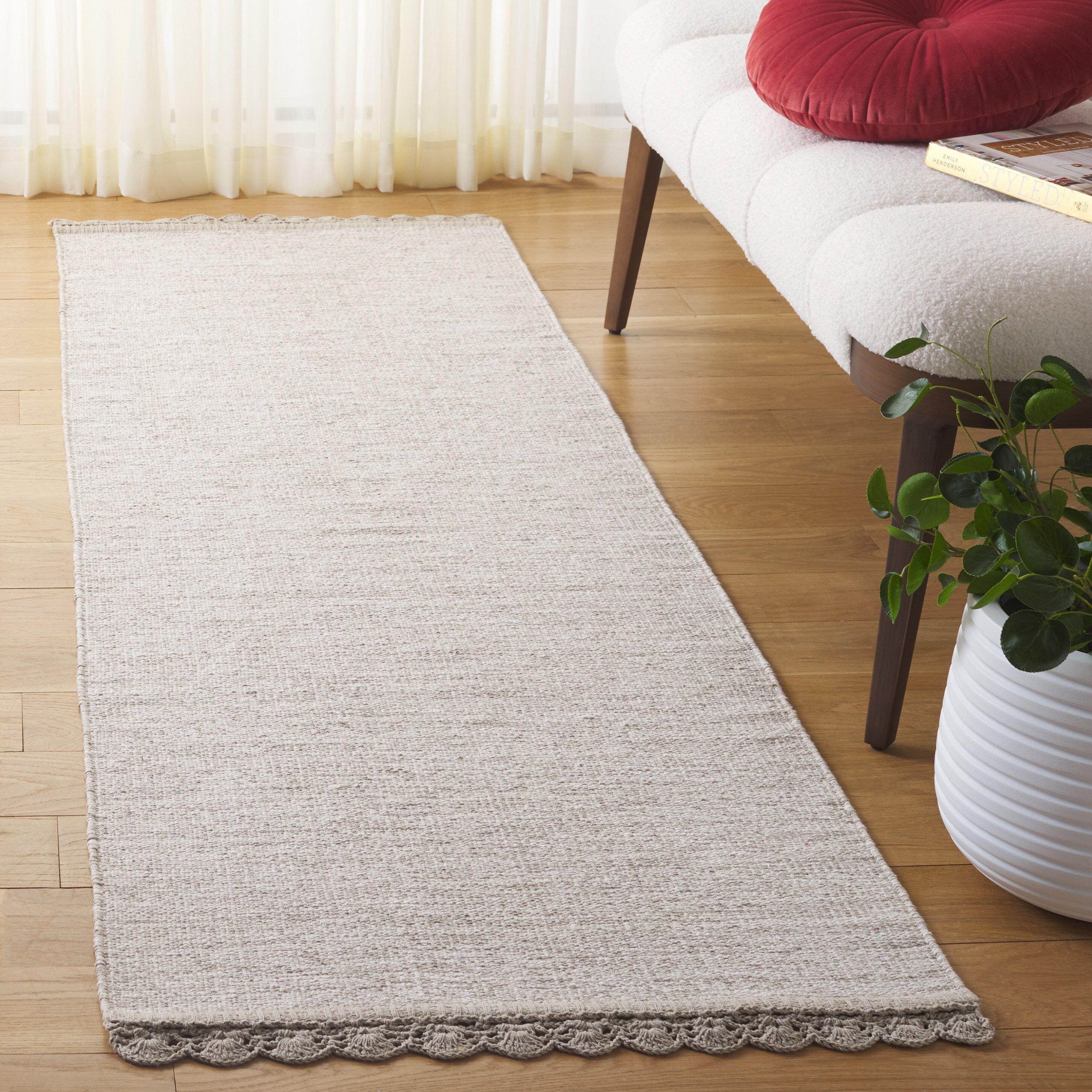  Montauk 615 Beige Solid / Tonal 2ft-3in x 7ft Runner Rug