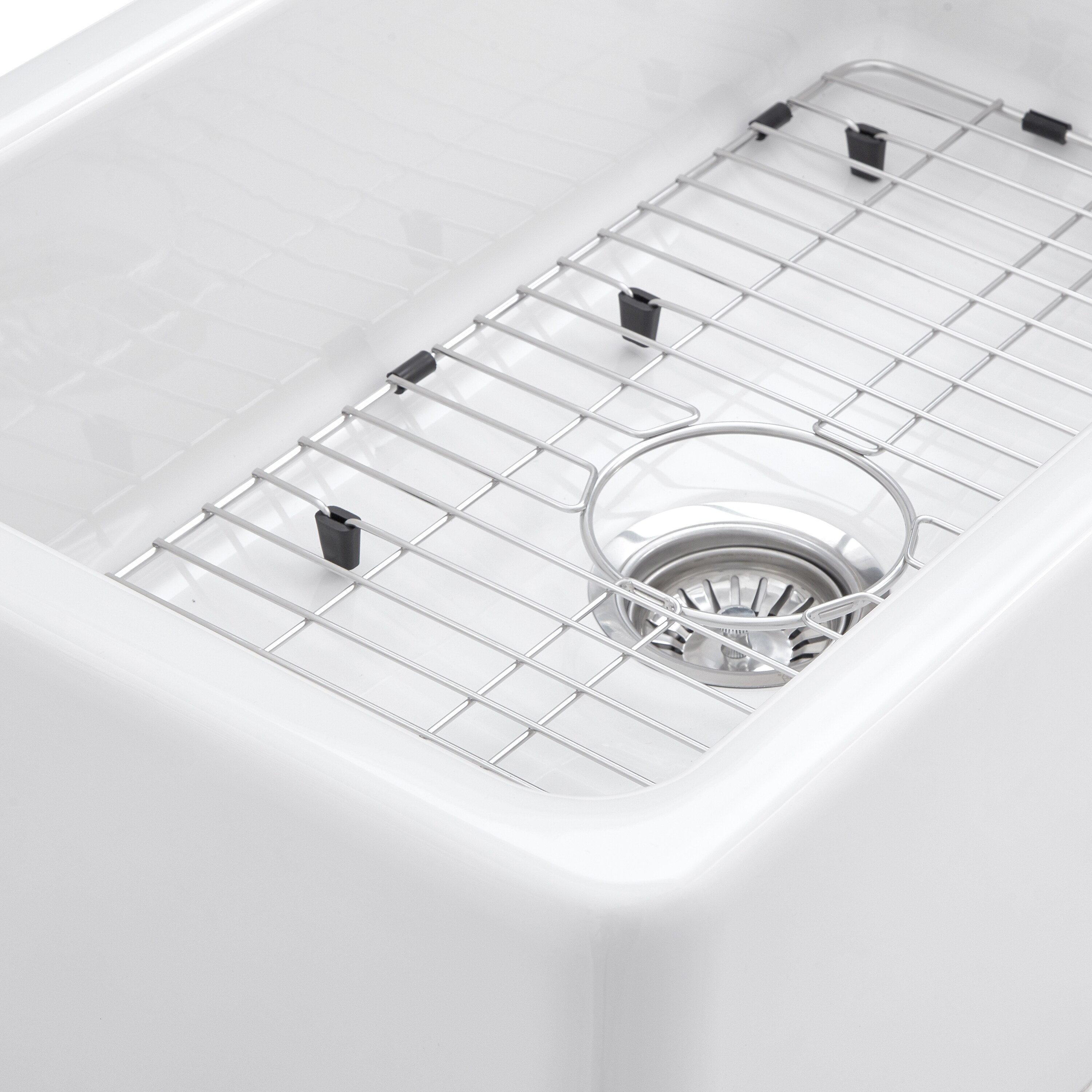 allen + roth Farmhouse Apron Front 30-in x 18-in White Fireclay Single Bowl Kitchen Sink