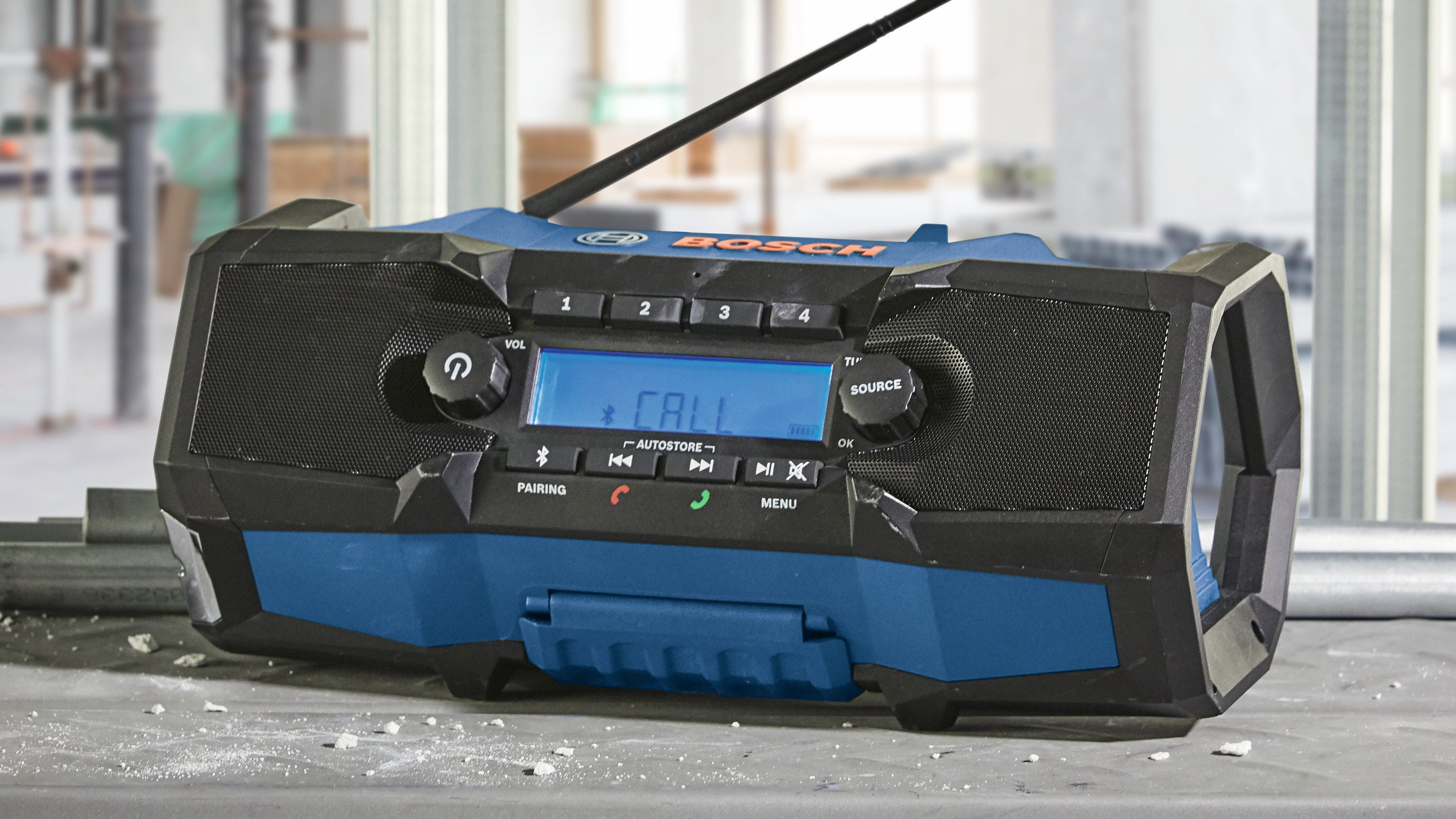 Bosch 18-volt Water Resistant Cordless Bluetooth Compatibility Jobsite  Bluetooth Speaker