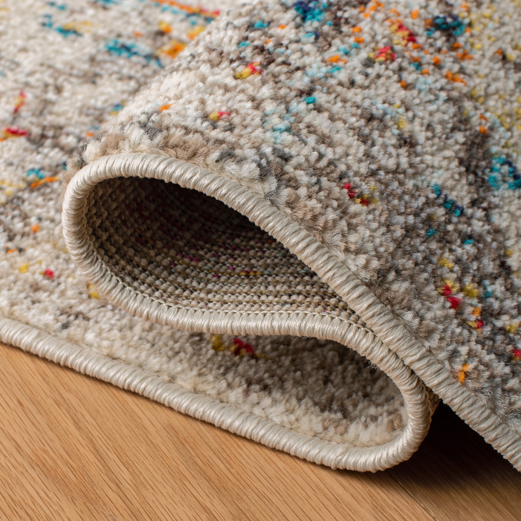 Safavieh MAD474F-7R rugs - View #5