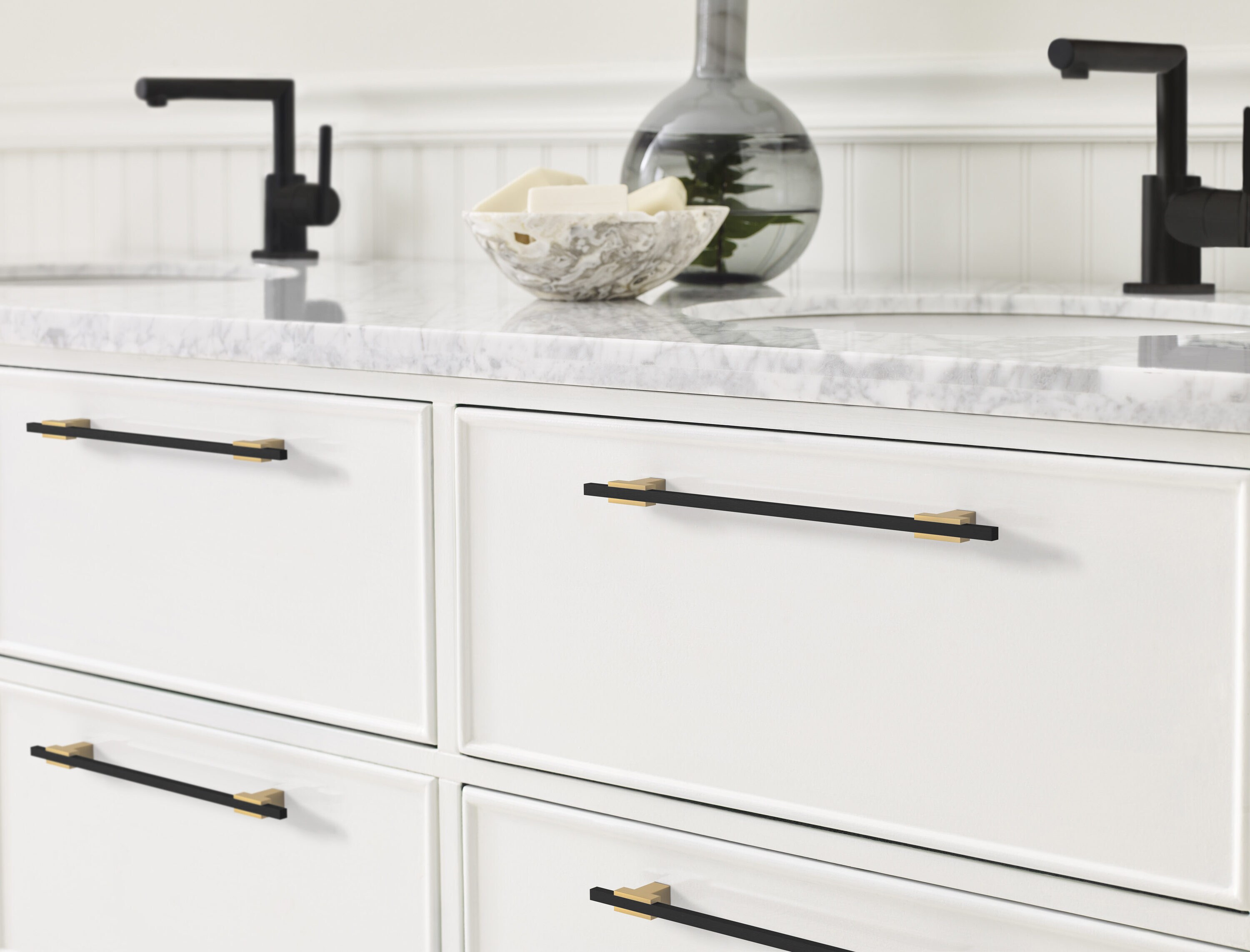 Champagne Bronze and Matte Black Modern Bar Pull