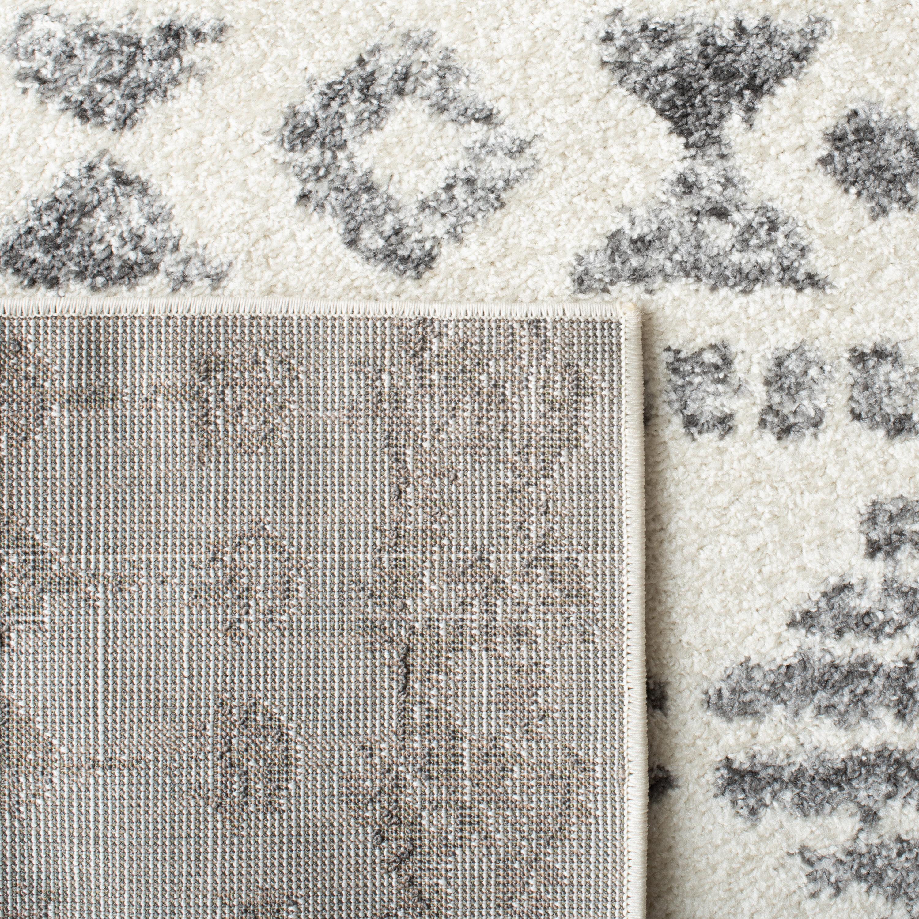 Safavieh TUL656A-4 rugs - View #3