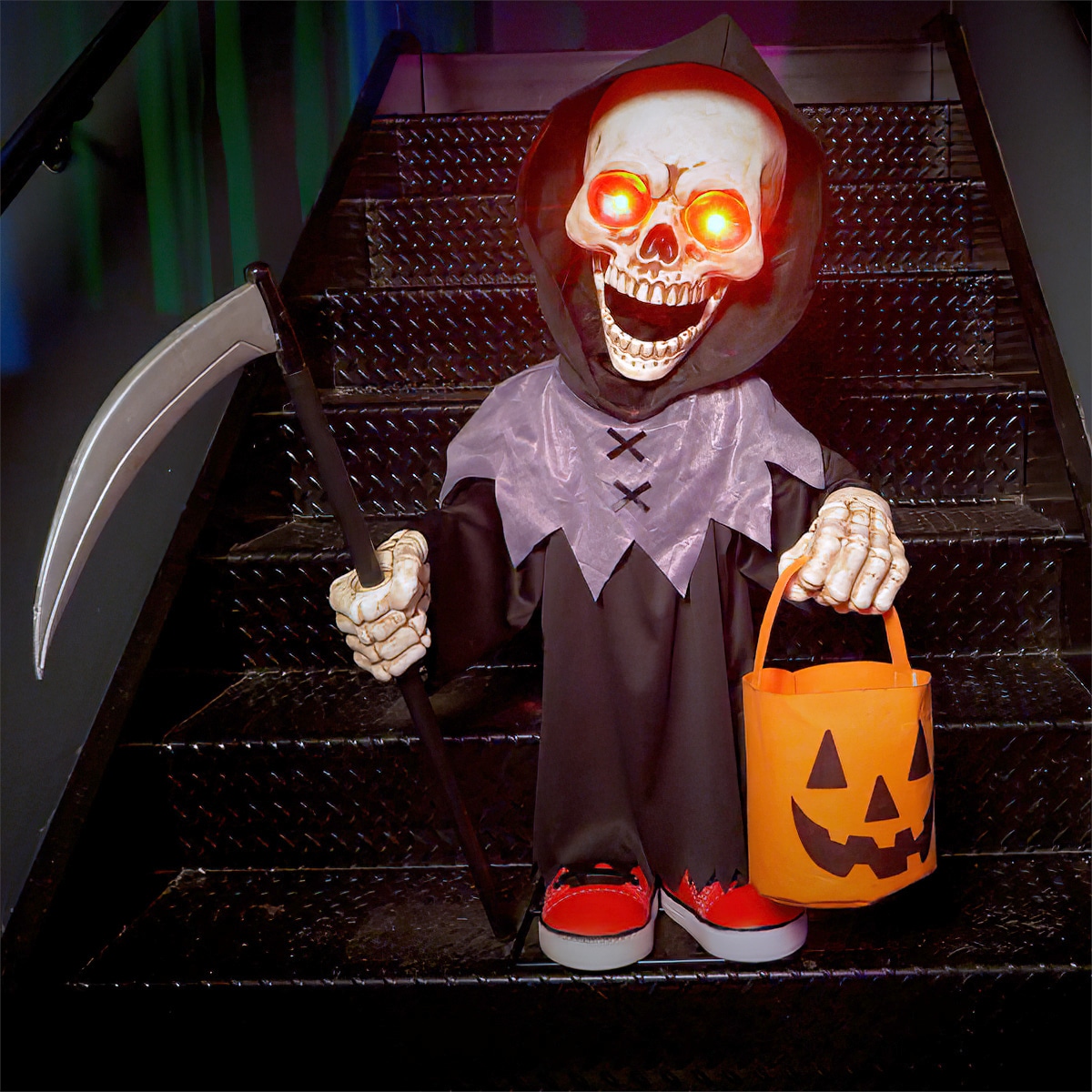 Haunted Living 59152 Halloween-Animatronics - View #2