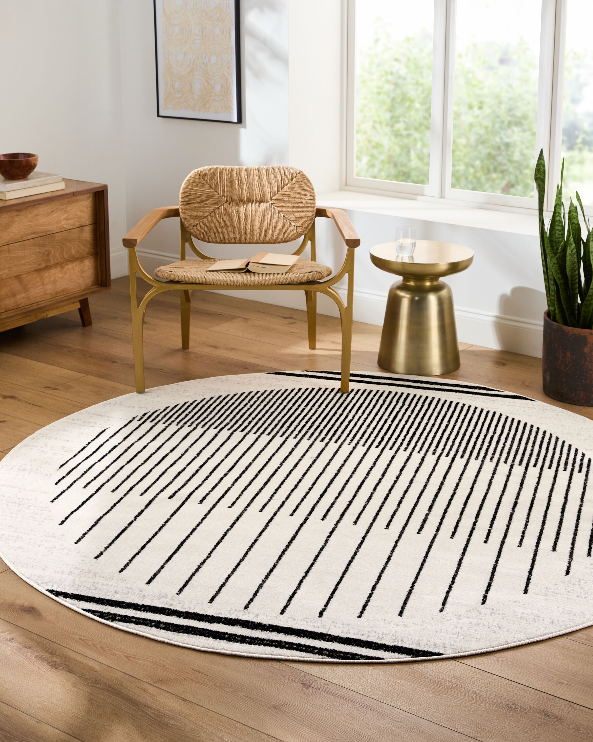 Livabliss PSS2315-710RD Pisa 8 x 8 (ft) Flatweave Black/Ivory Round Indoor Ombre Mid-Century Modern Pet Friendly Area rug