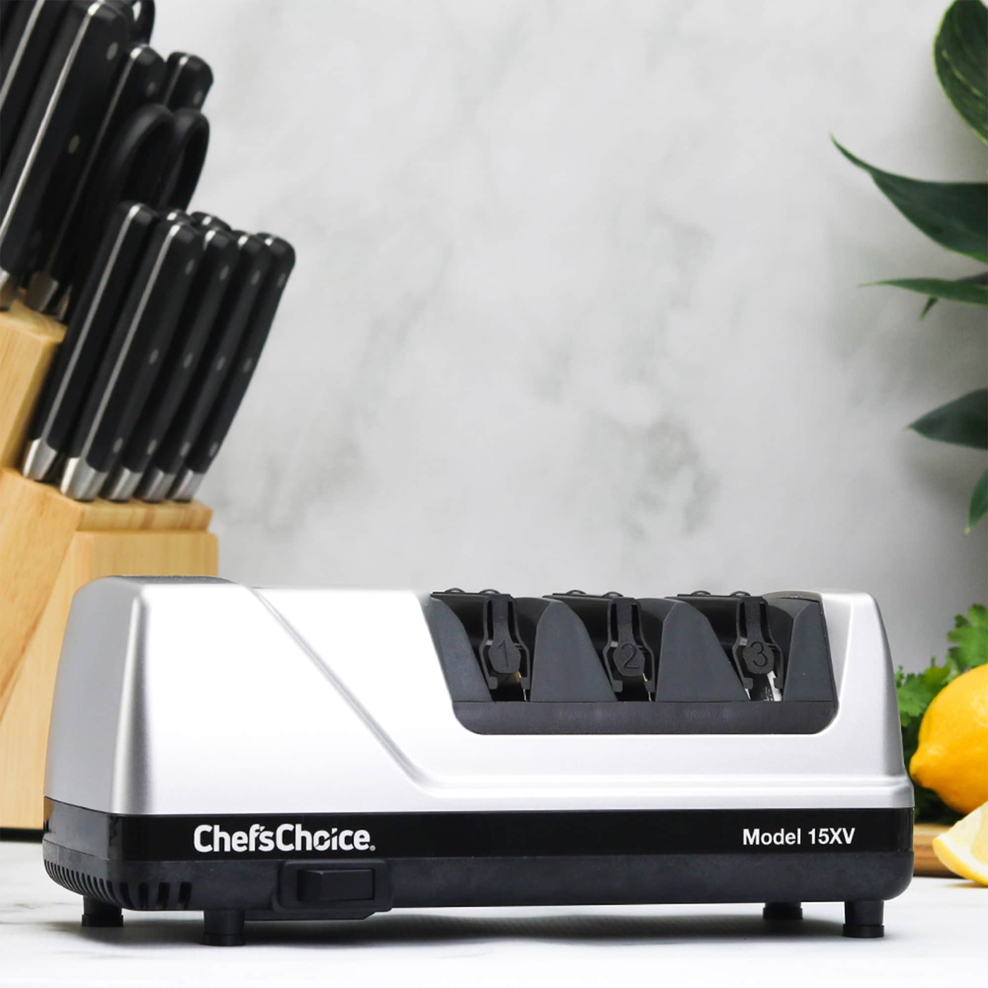 Chef's Choice 3-Stage 20° Trizor Electric Knife Sharpener with Built-In  Battery