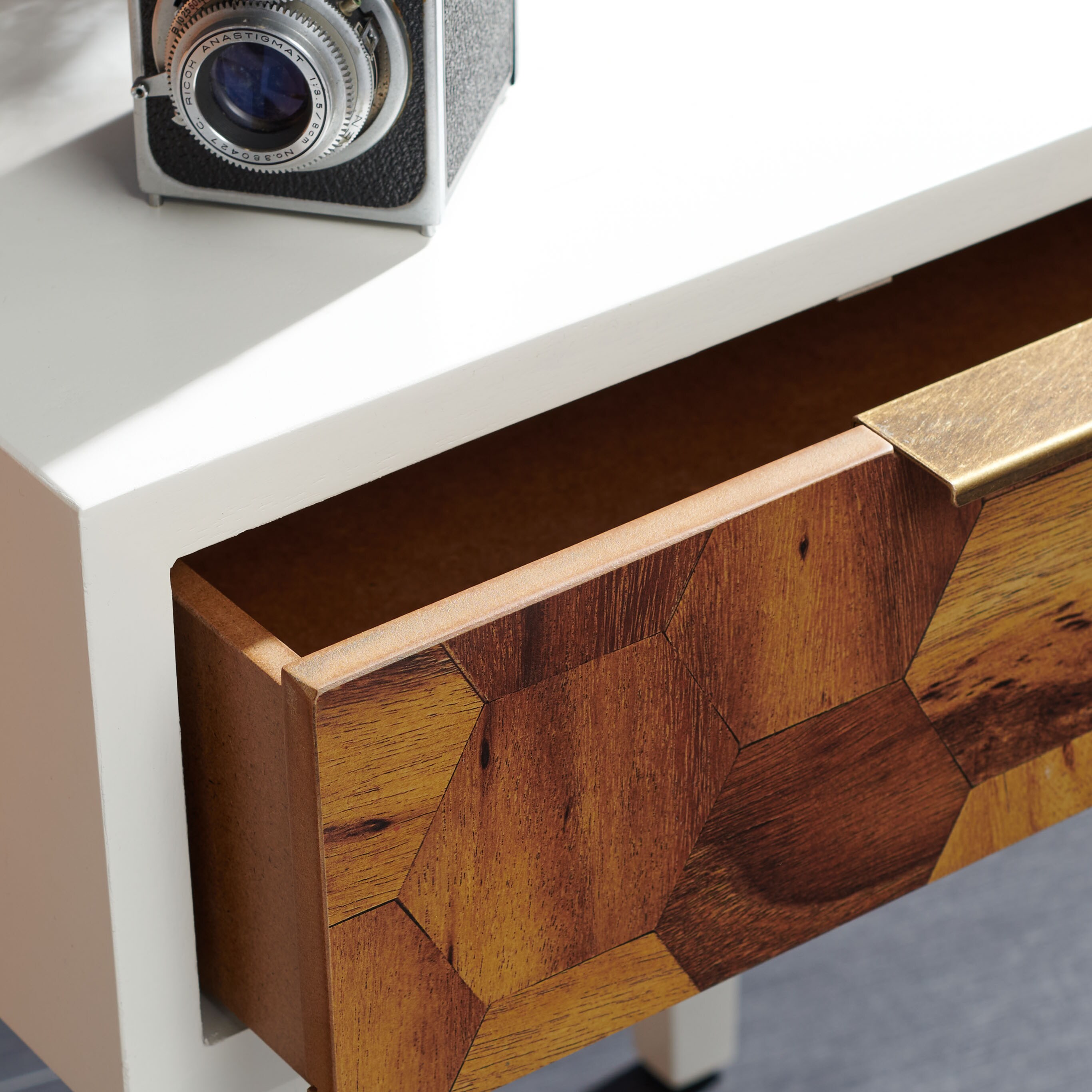 Safavieh ACC6600A End-Tables - View #3