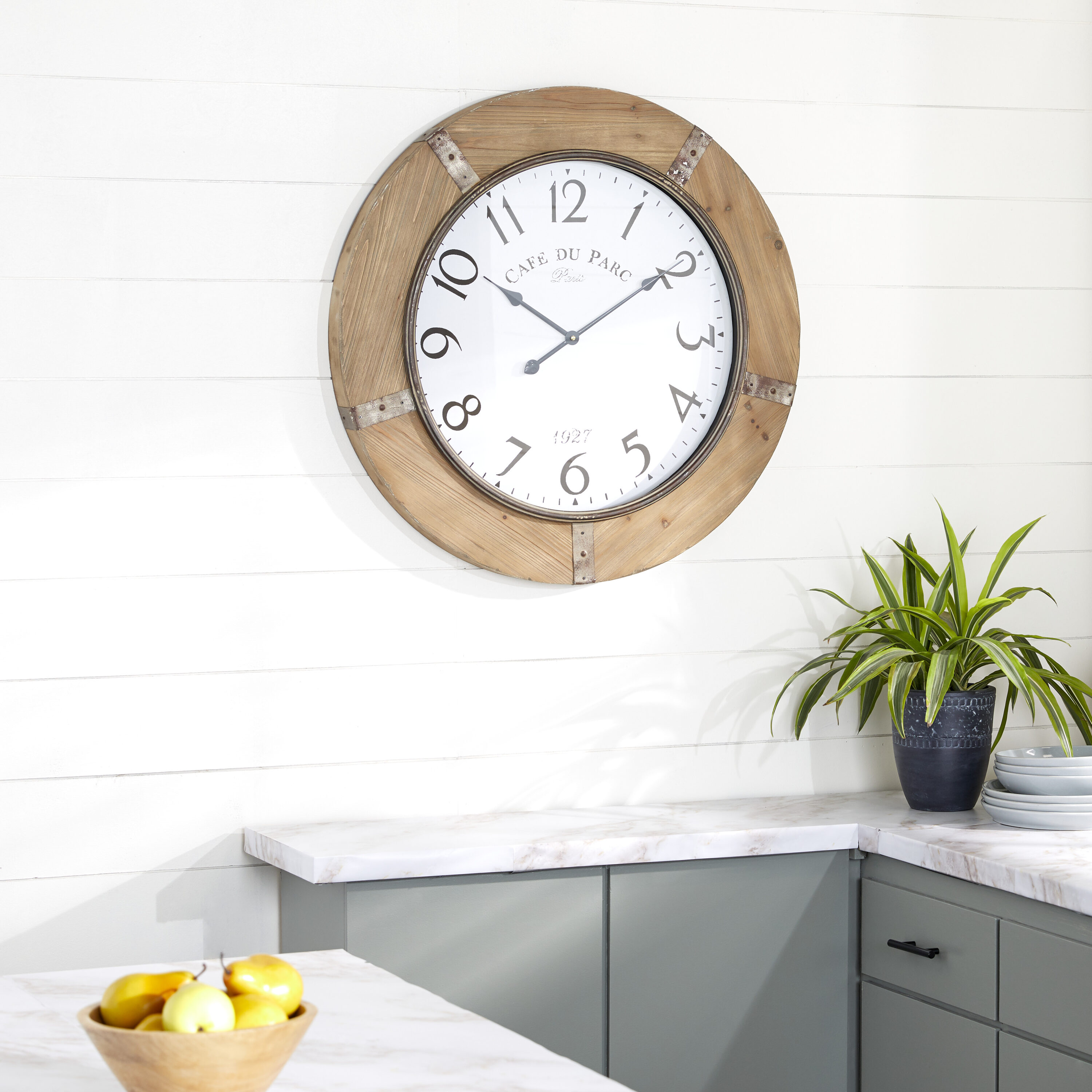 Grayson Lane 53645 Wood Analog Round Wall Rustic