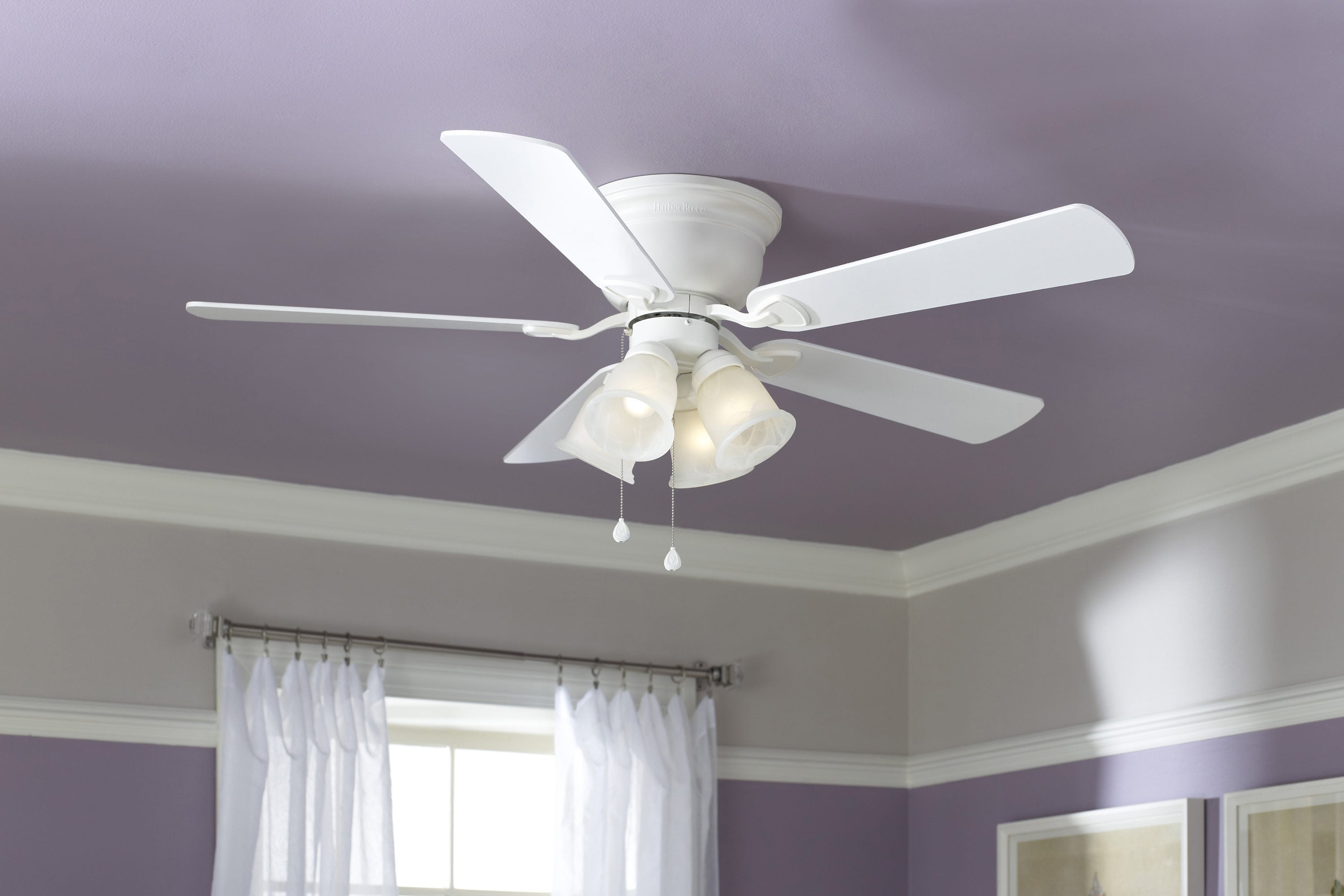 Harbor Breeze Centreville 52-in White Indoor Flush Mount Ceiling Fan (5 ...