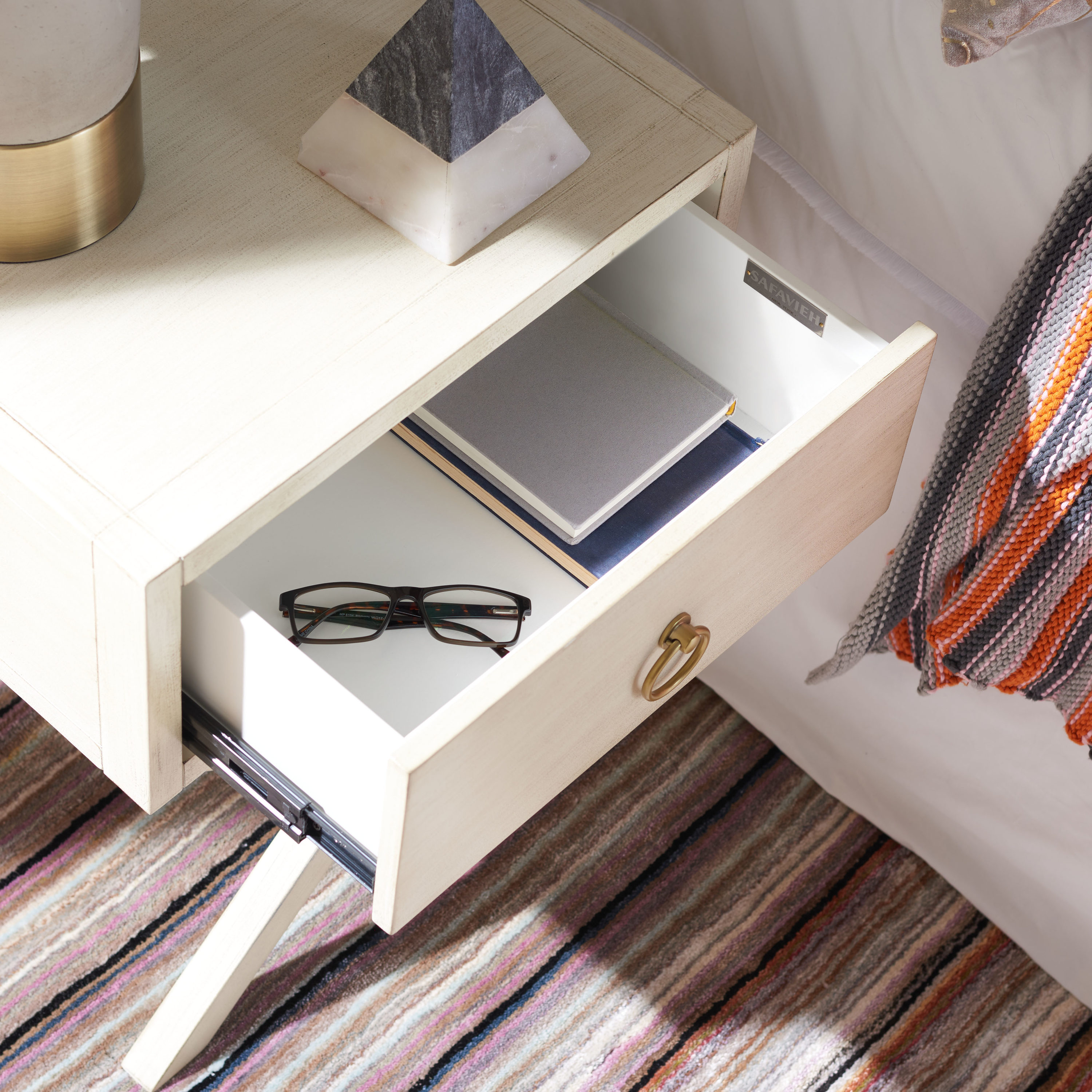 Safavieh NST9200B nightstands - View #3