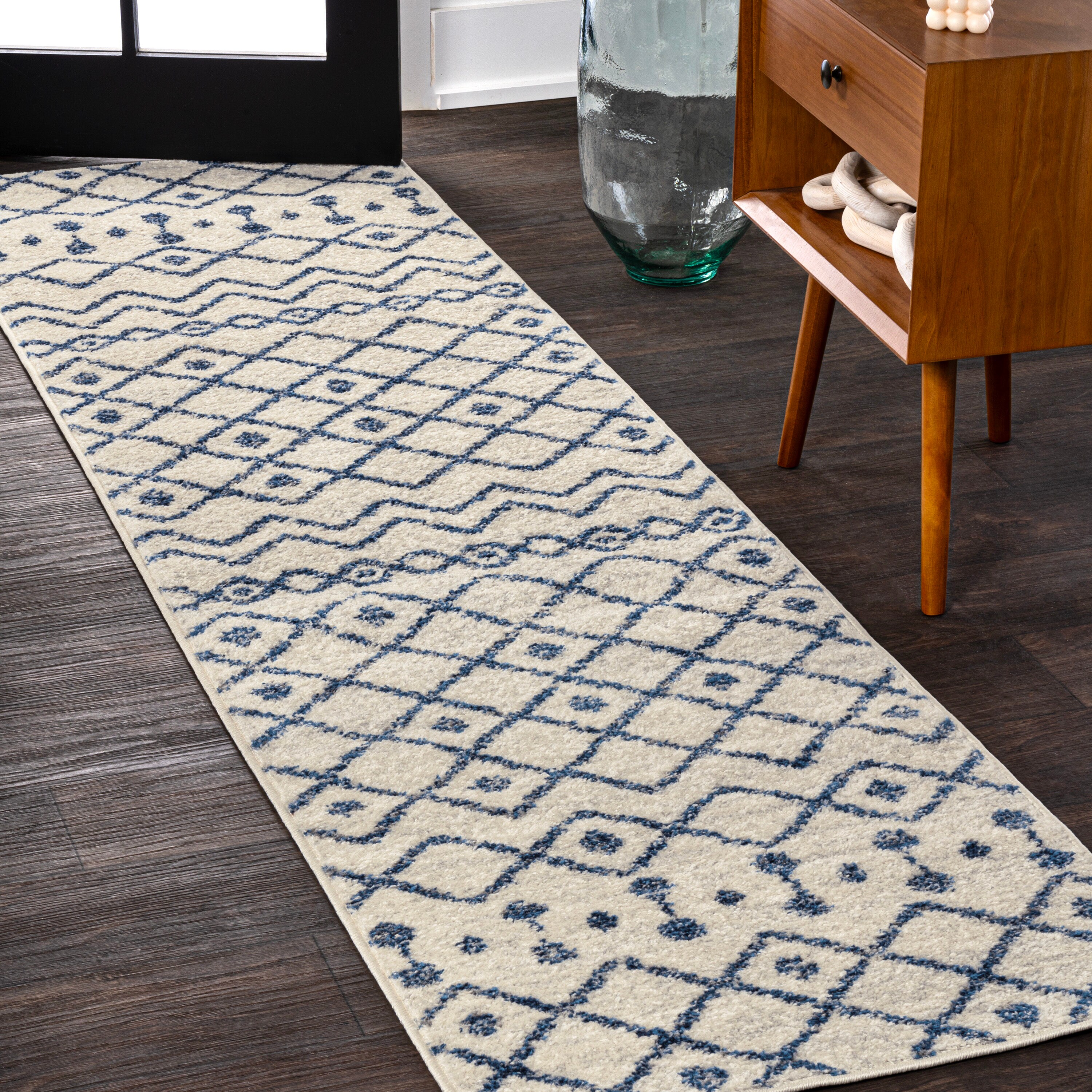 JONATHAN  Y MOH208F-28 MOROCCAN HYPE Aksil Beni Souk 2 x 8 (ft) Loomed Polypropylene Cream/Navy Rectangular Indoor Trellis Moroccan Runner rug