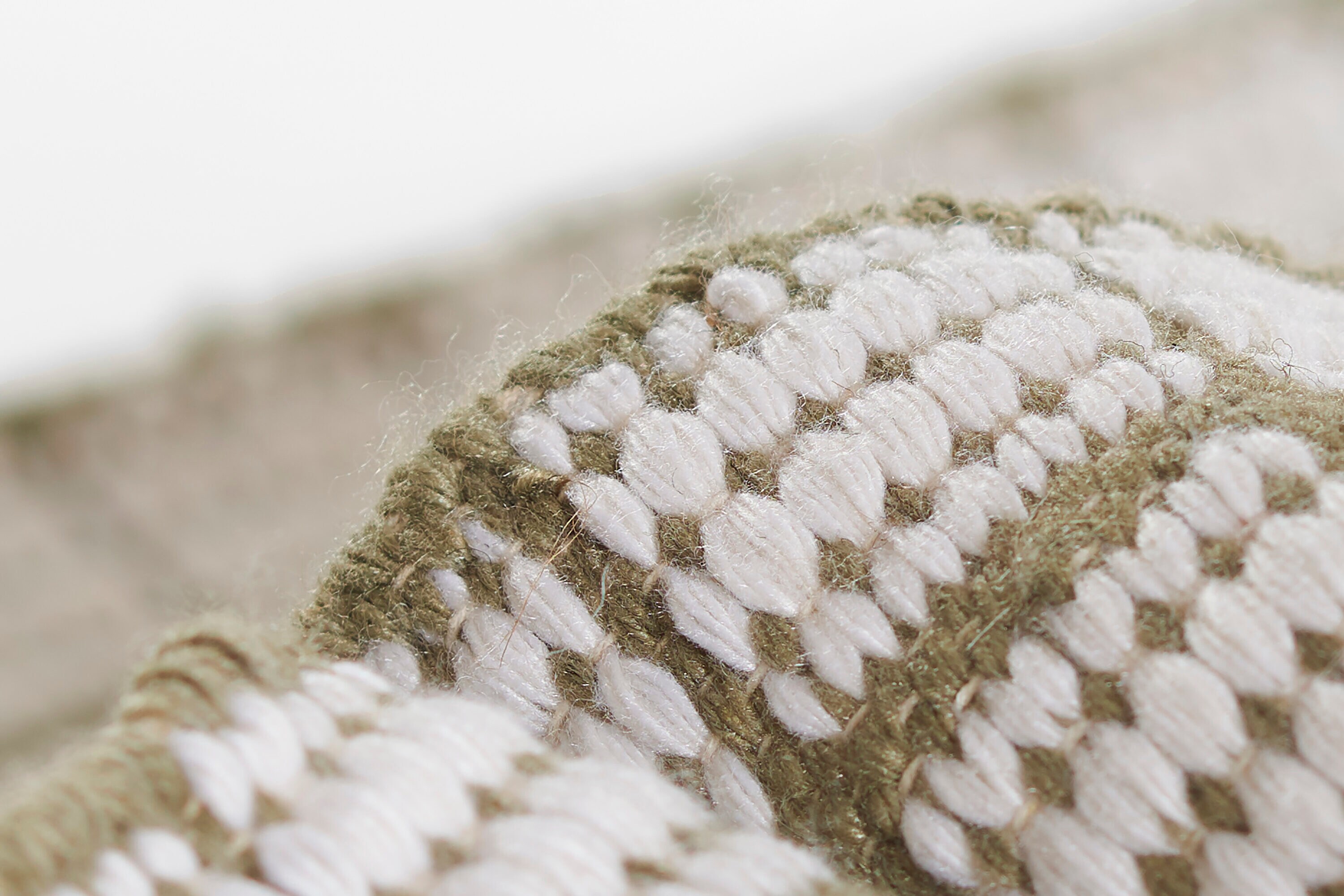 Momeni MALMOMLO-2GRN5076 rugs - View #2