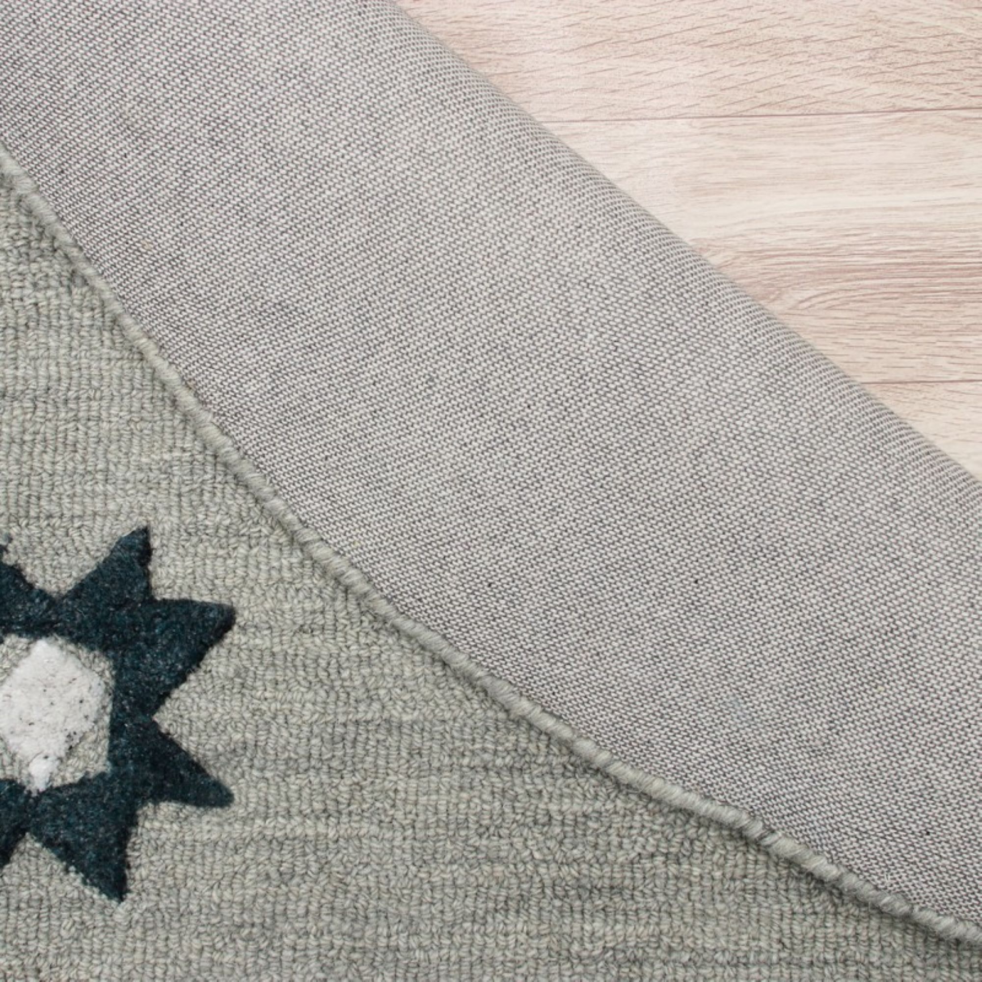 Handmade Geometric Bordered Gray Wool & Viscose 7' Round Rug