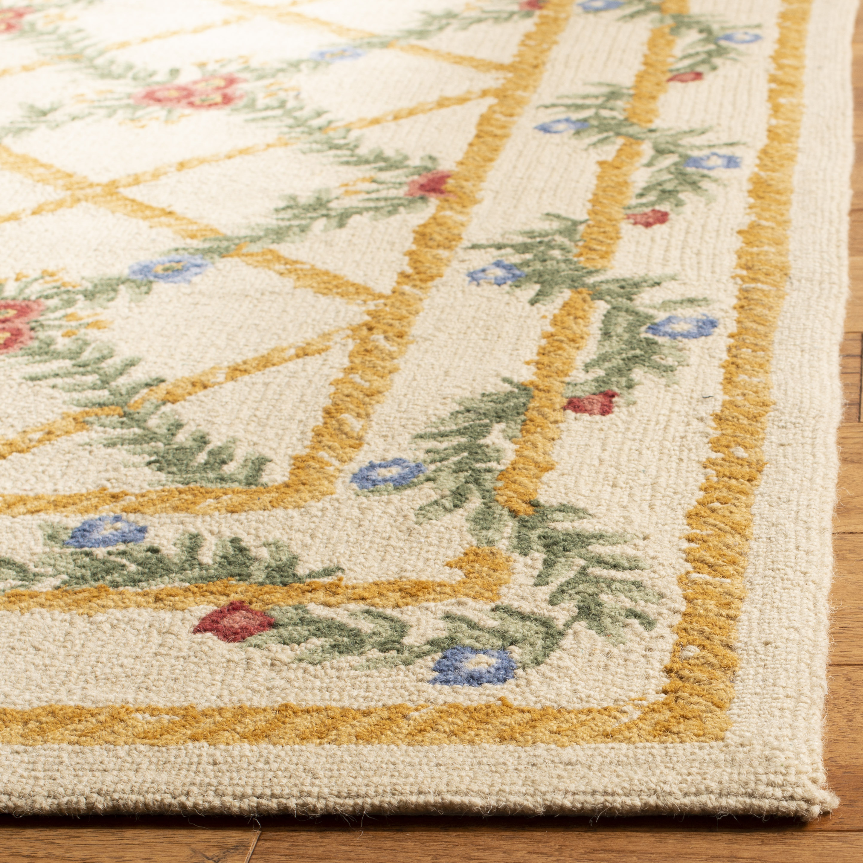 Safavieh HK62A-26 rugs - View #3