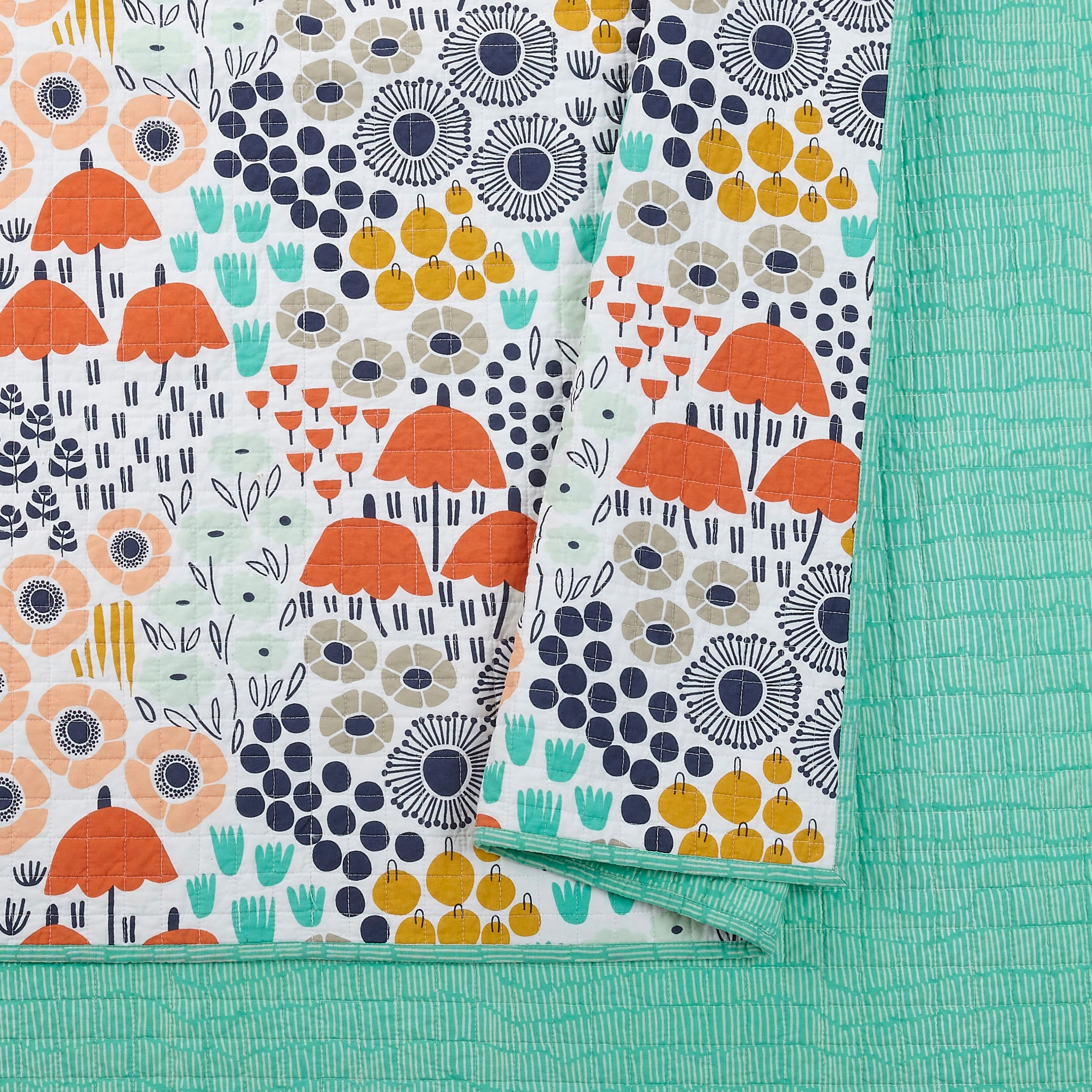 Makers Collective A062118MUNFS bedding - View #3