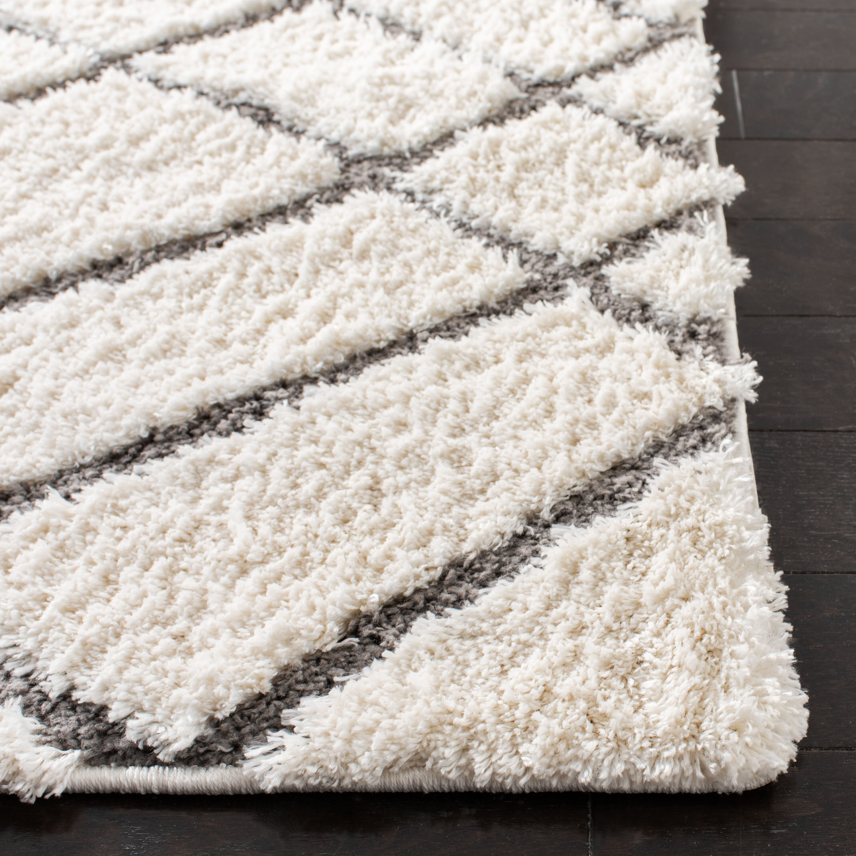 Safavieh SPG512C-7SQ rugs - View #2