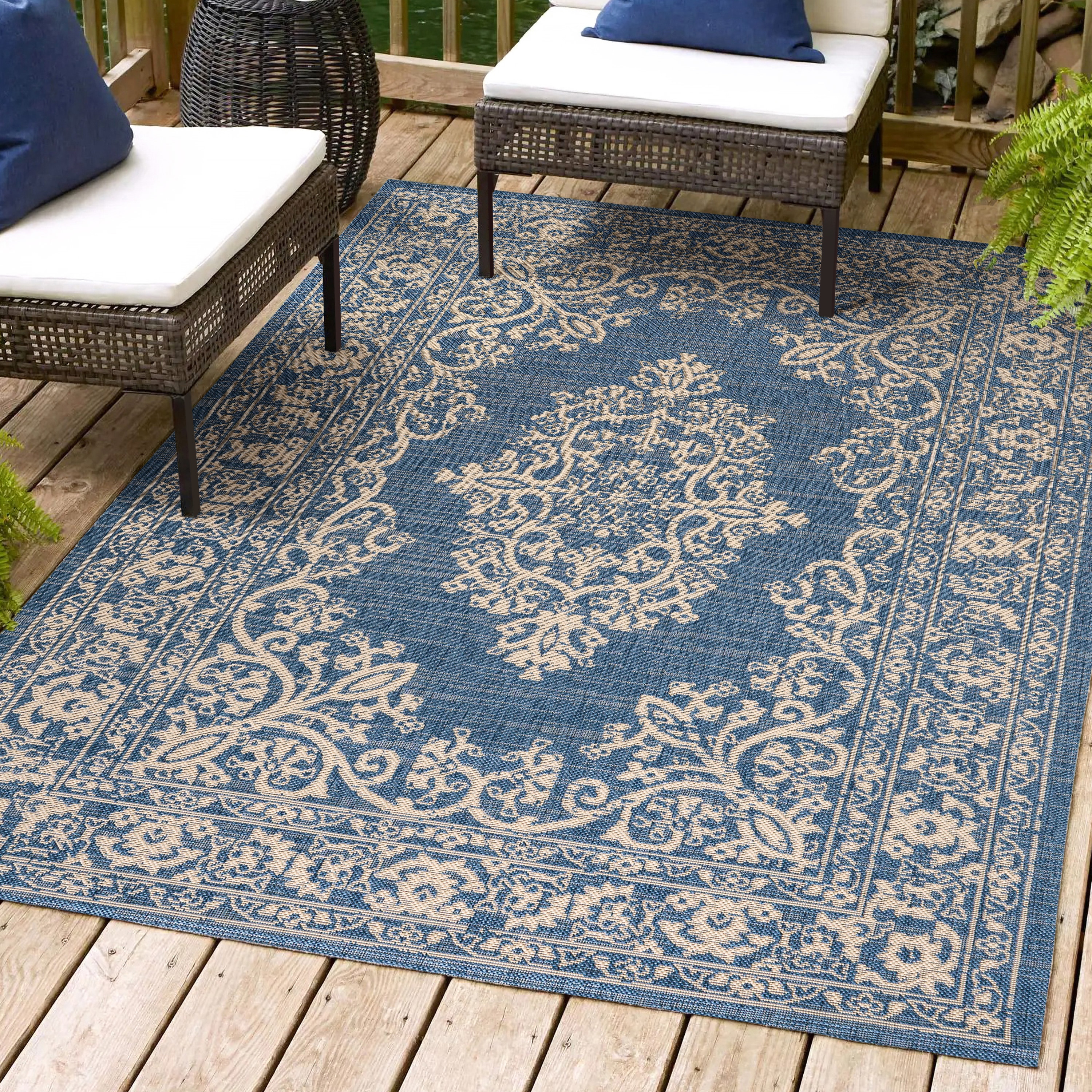 JONATHAN  Y SMB120A-3 Santa Monica Galon Filigree 3 x 5 (ft) Loomed Polypropylene Blue/Beige Rectangular Indoor/Outdoor Medallion Coastal Area rug