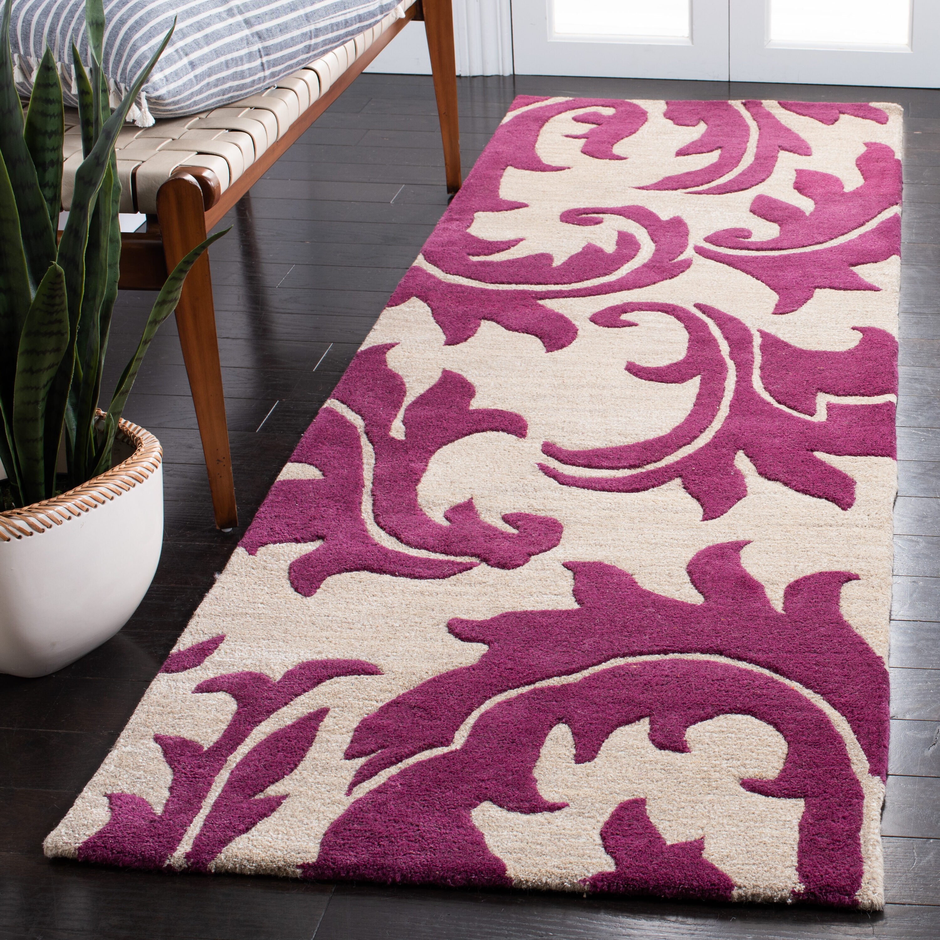Safavieh SOH841B-28 rugs - View #2