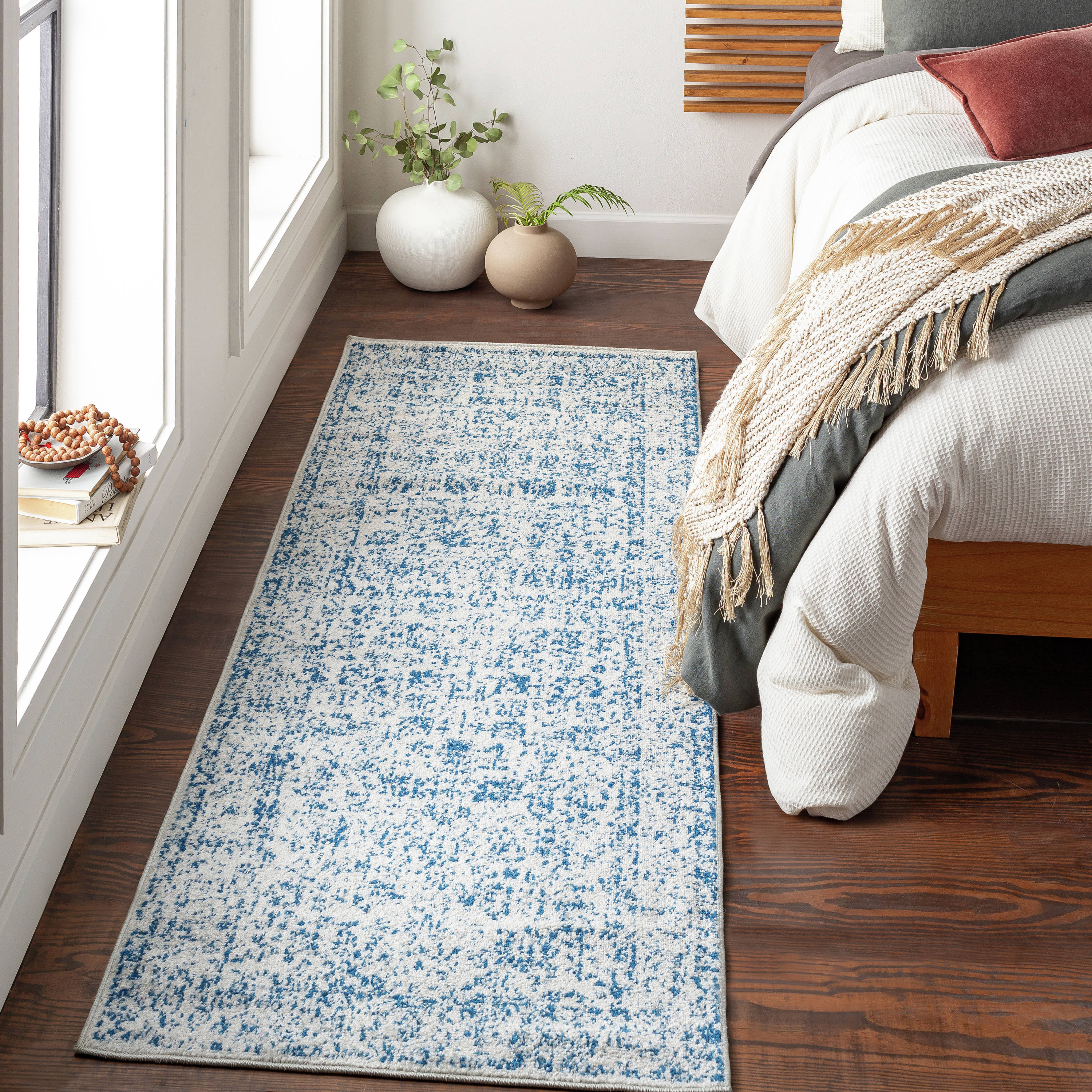 Livabliss HAP1030-2773 Harput 2 x 8 (ft) Polypropylene Navy Rectangular Indoor Medallion Oriental Runner rug