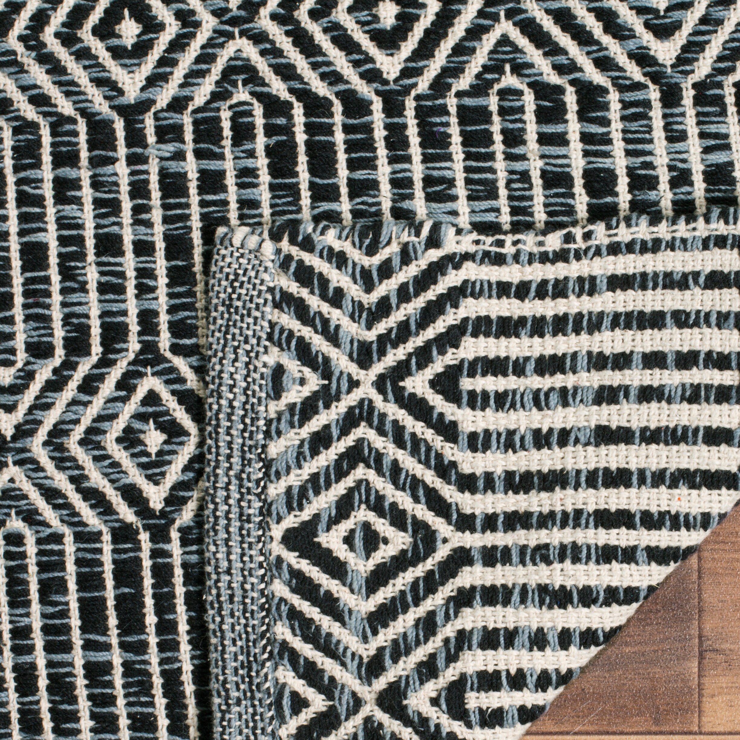 Safavieh MTK412A-4 rugs - View #2