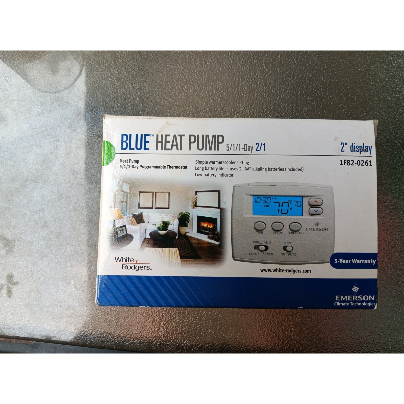White-Rodgers 661485 Emerson 2 Programmable Heat Pump Thermostat Blue #1F82-0261
