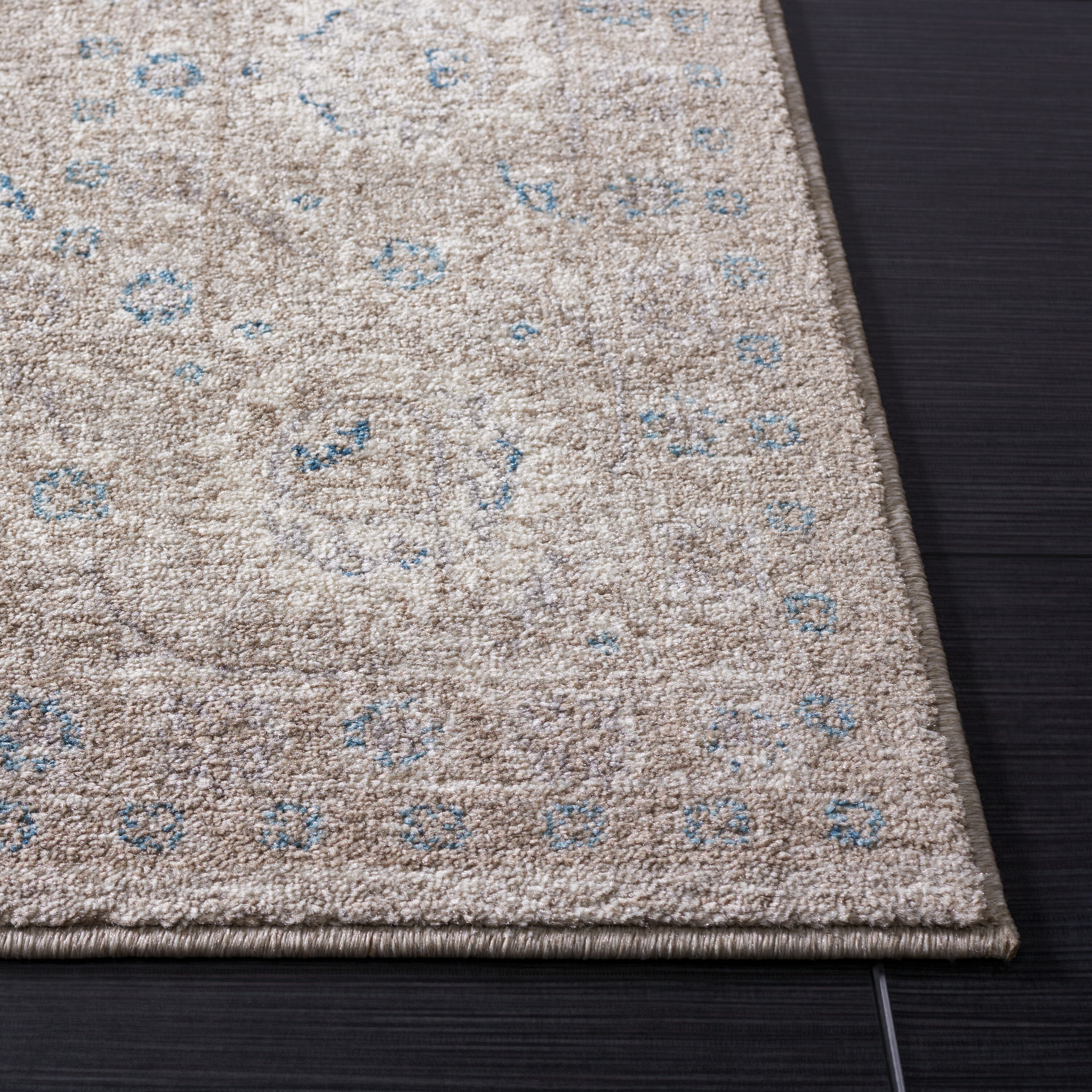 Safavieh SOF330A-7SQ rugs - View #2