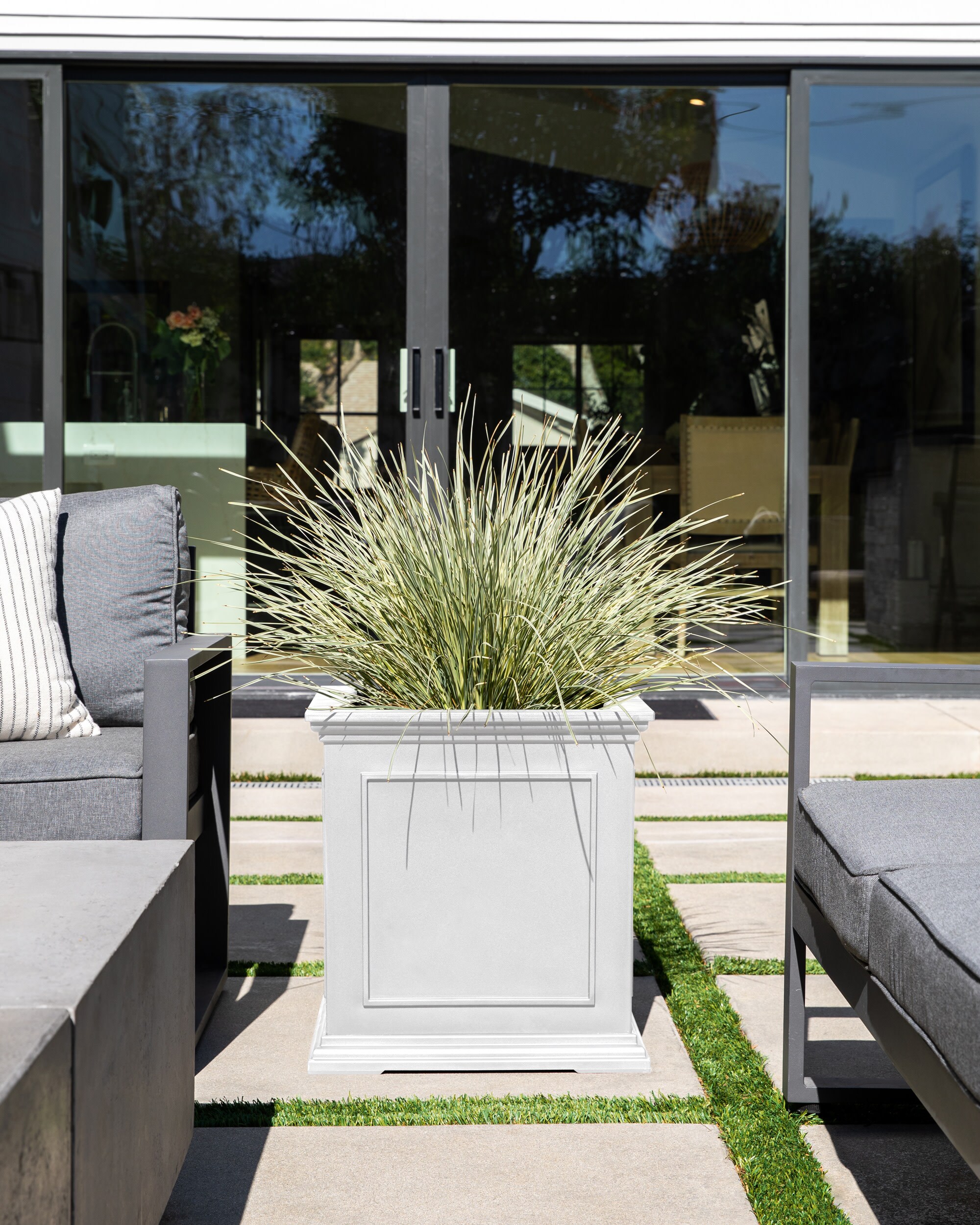 Veradek BXVCB20W Planter-Window-Box - View #5