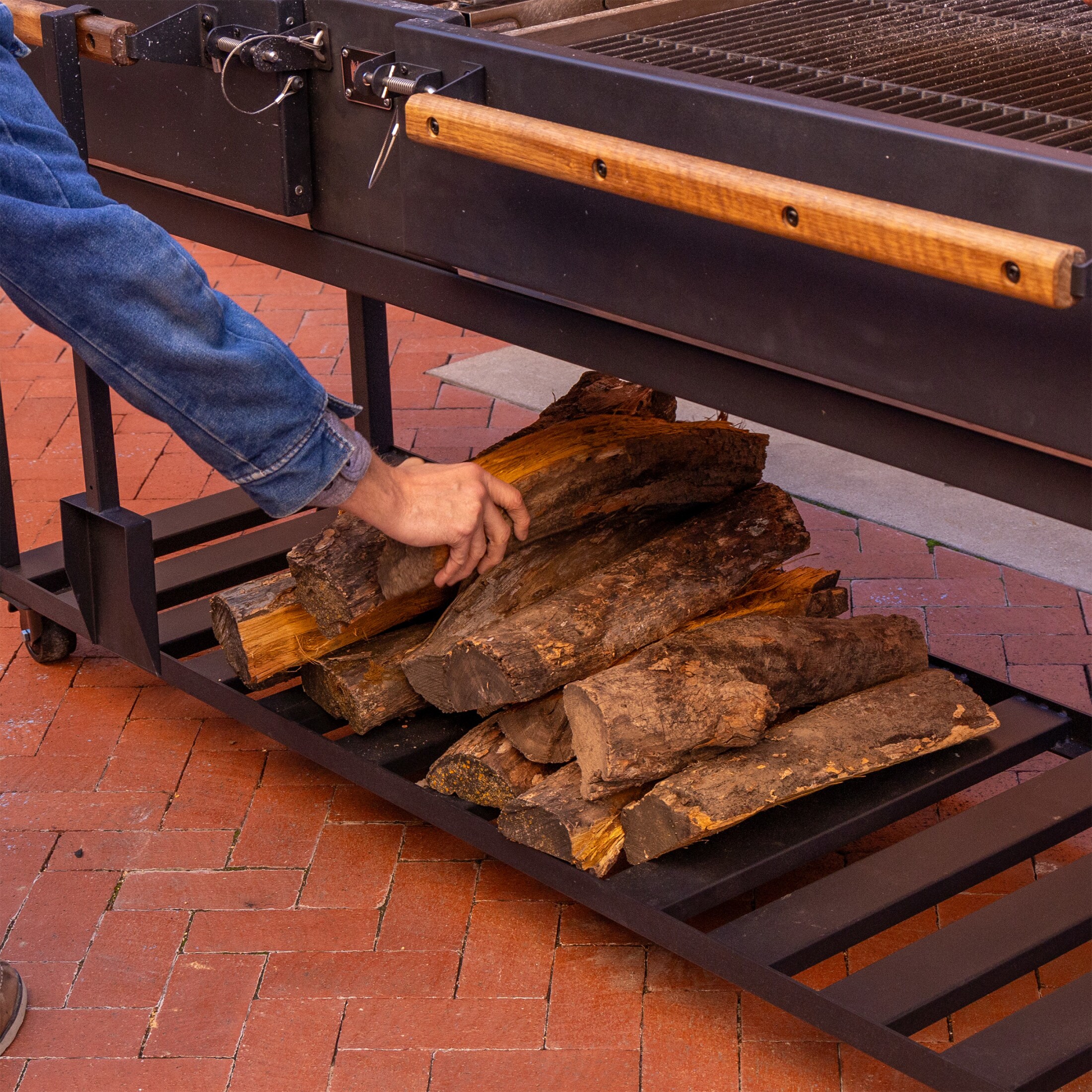 Backyard Discovery 2404045COM Charcoal-Grills - View #13